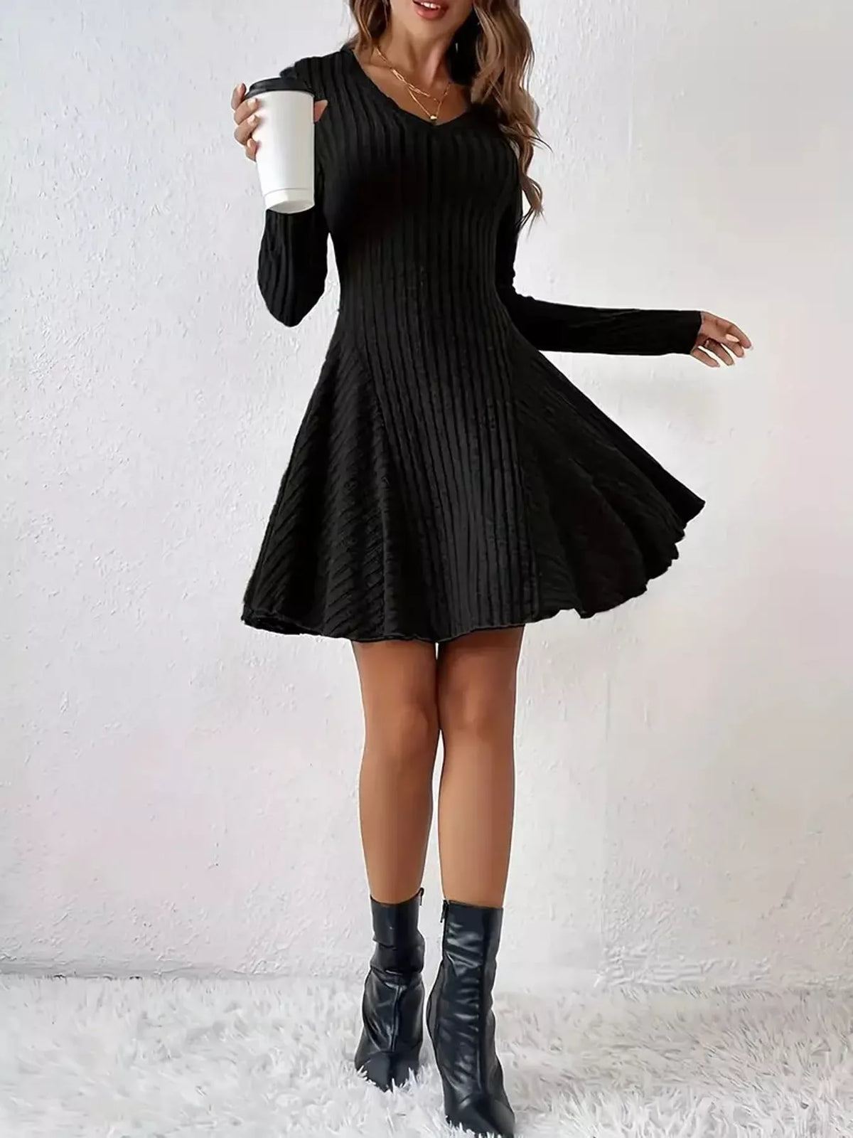 Ribbed mini dress, black skirt flare