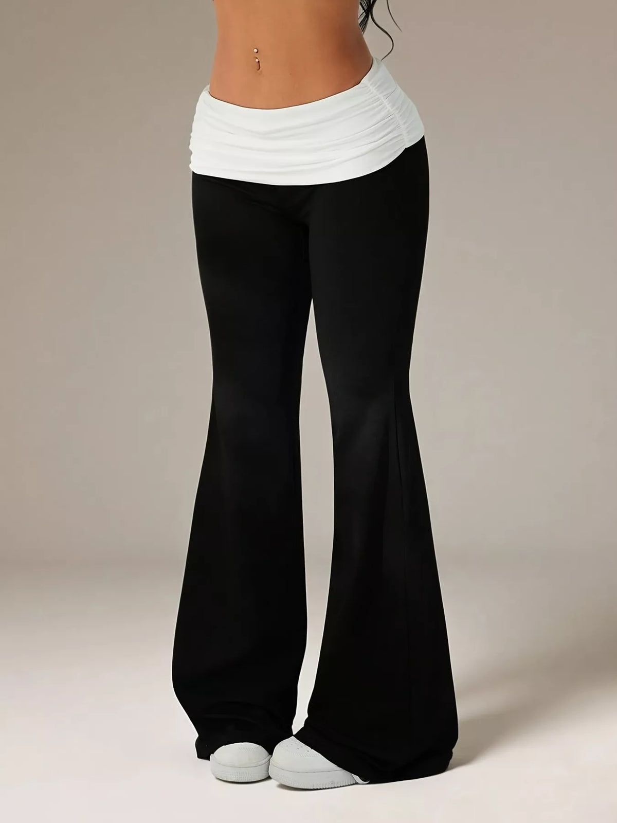 Women's high-waisted polka dot flare pants