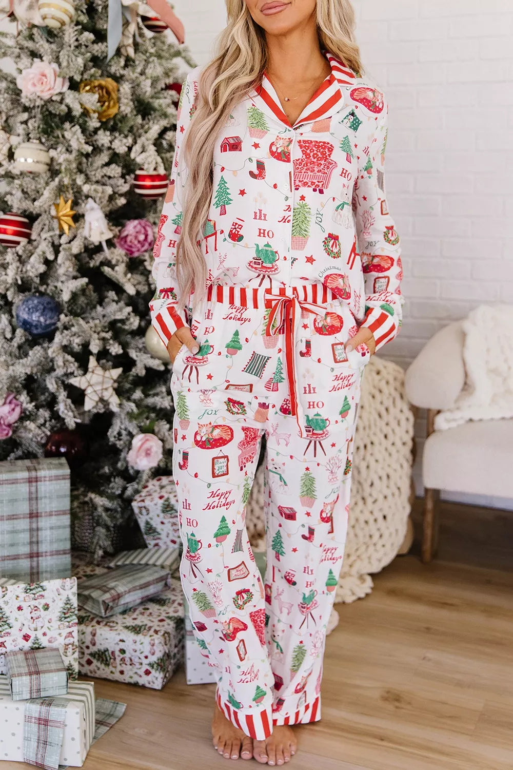 Christmas Print Button-Front Lounge Set, front view