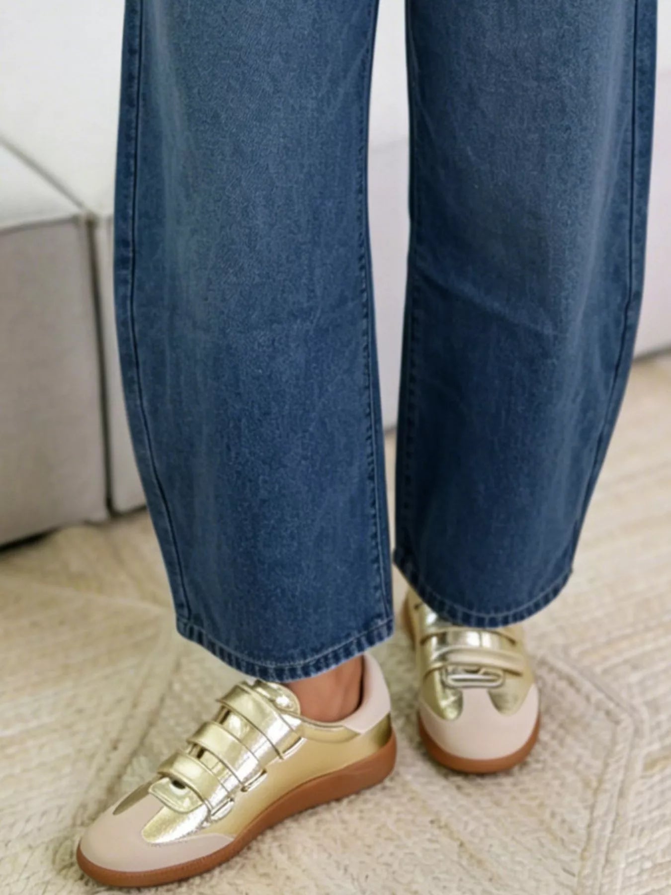 Trendsi Wide-Leg Jeans with Front Patch Pockets -