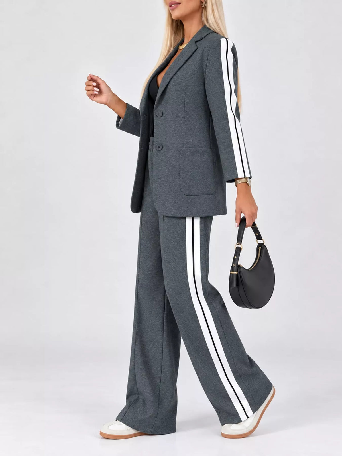 Set with Side Stripe Detail — side view