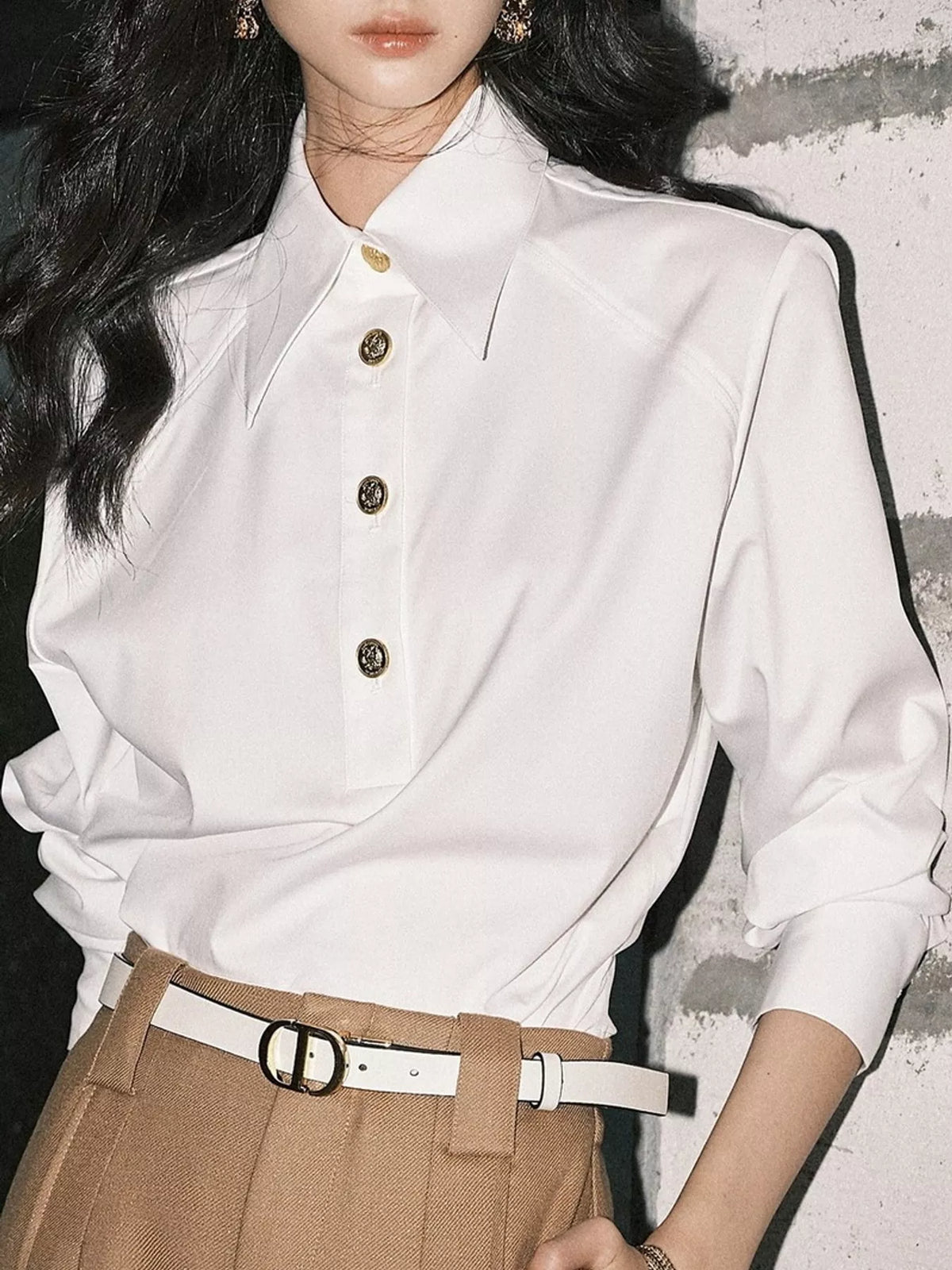 White button detail long sleeve shirt