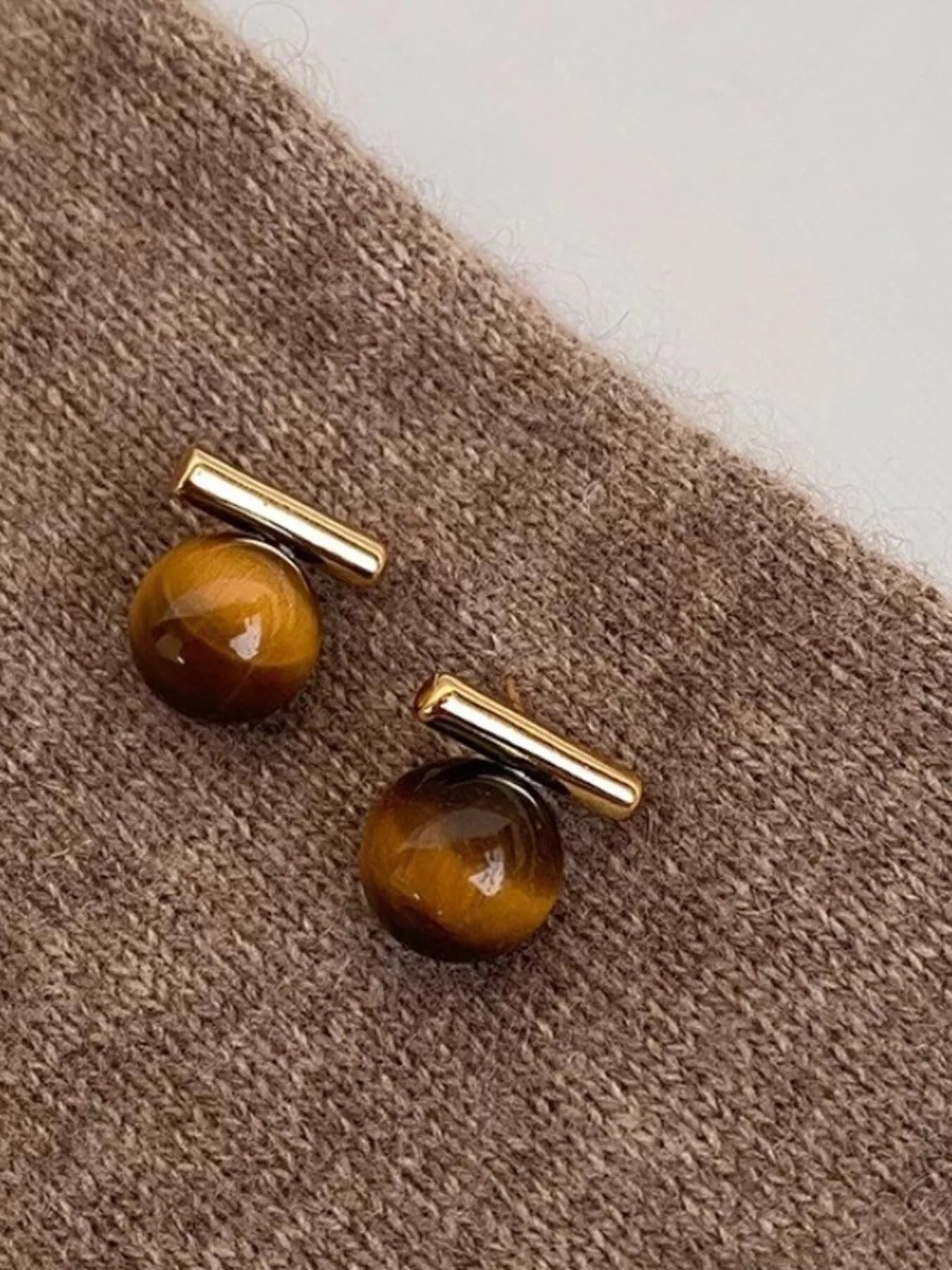 Trendsi Tiger Eye Stone Stud Earrings -