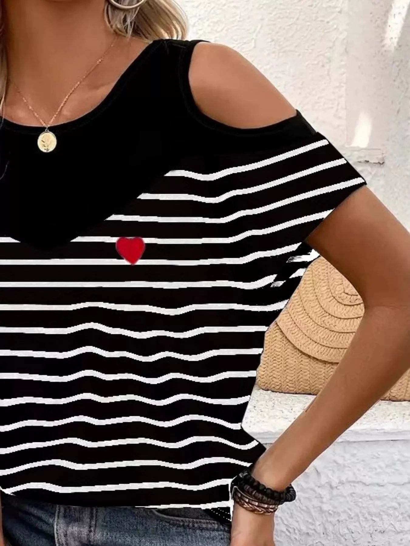 Trendsi Cold Shoulder Color Block T-Shirt -