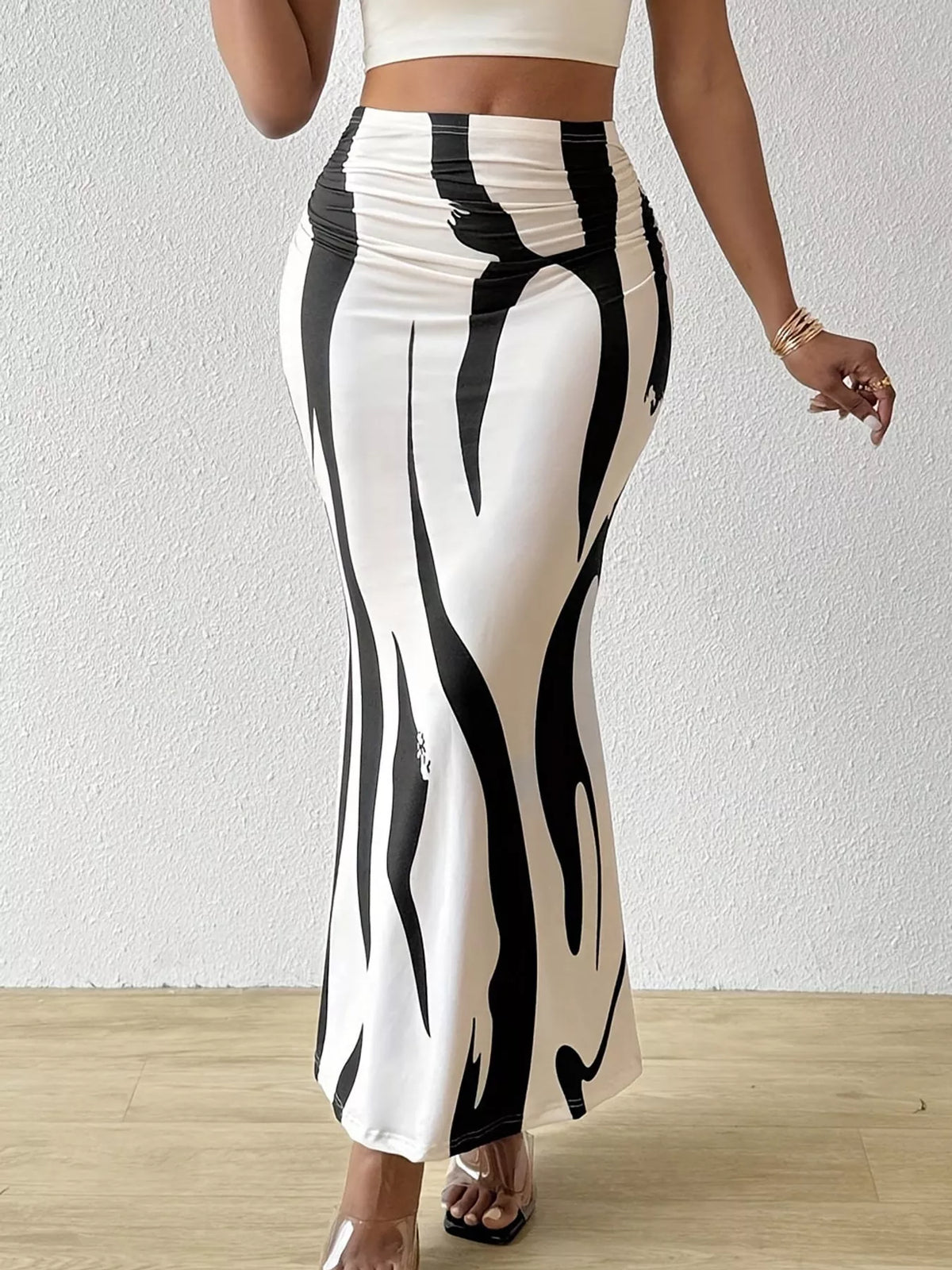 Apricot high-waisted ruched printed maxi skirt