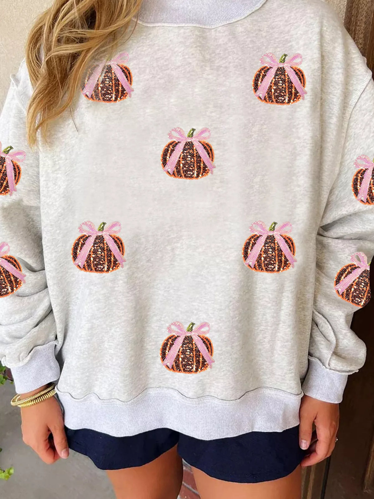 Gray pumpkin print thanksgiving sequin pumpkin sweatshirt — design and construction details