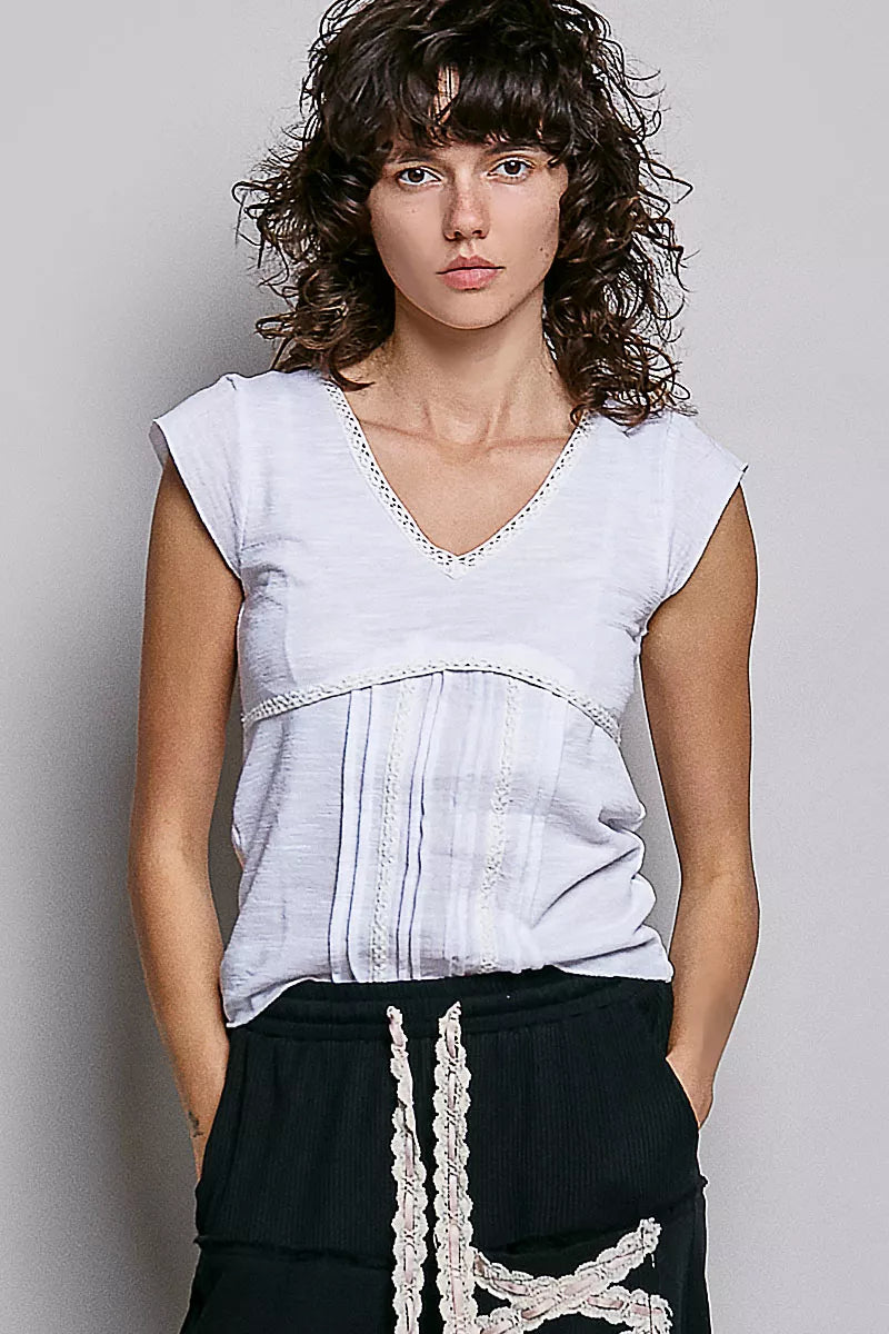 Women's top – product view 2