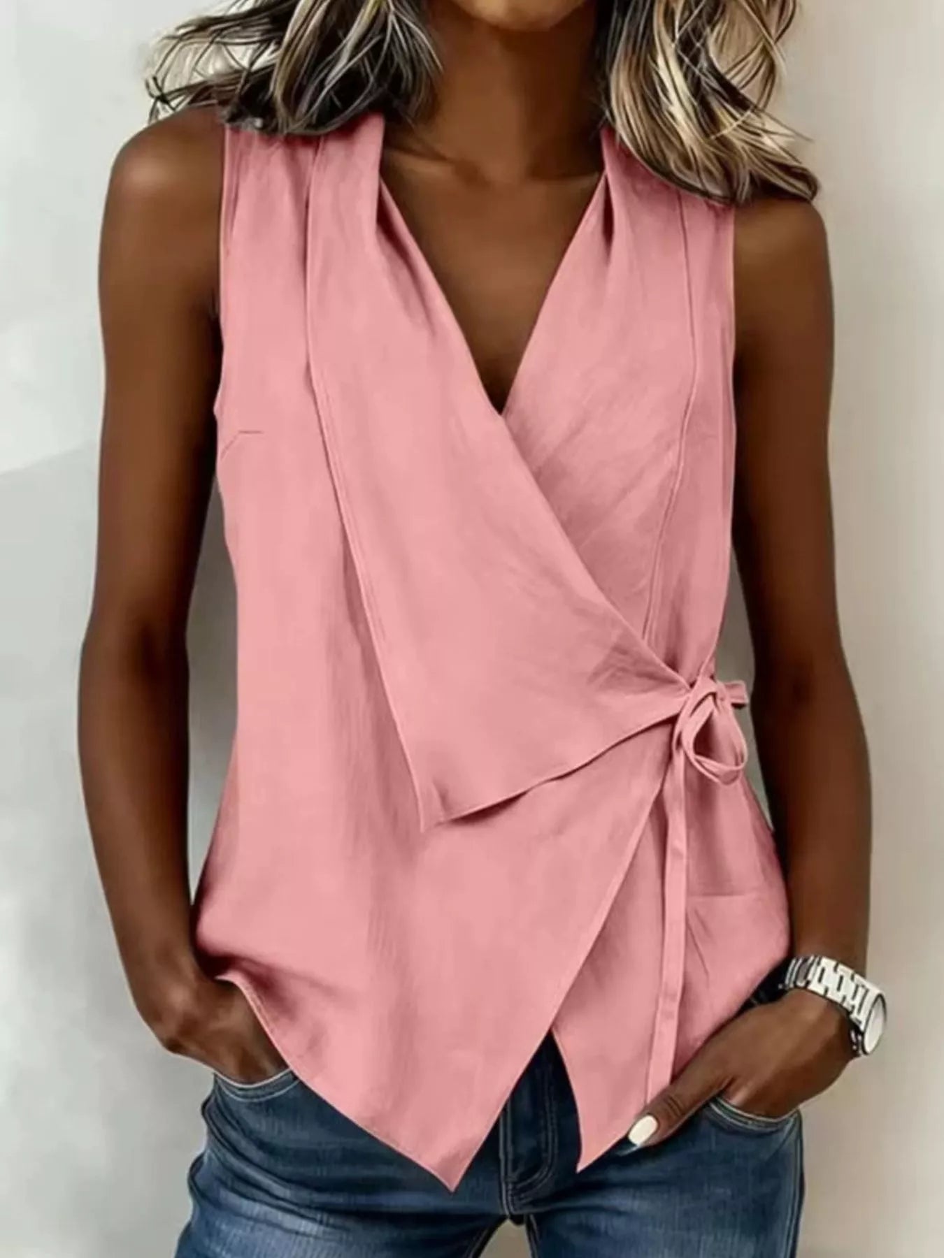 Trendsi Tie Detail Sleeveless Top -