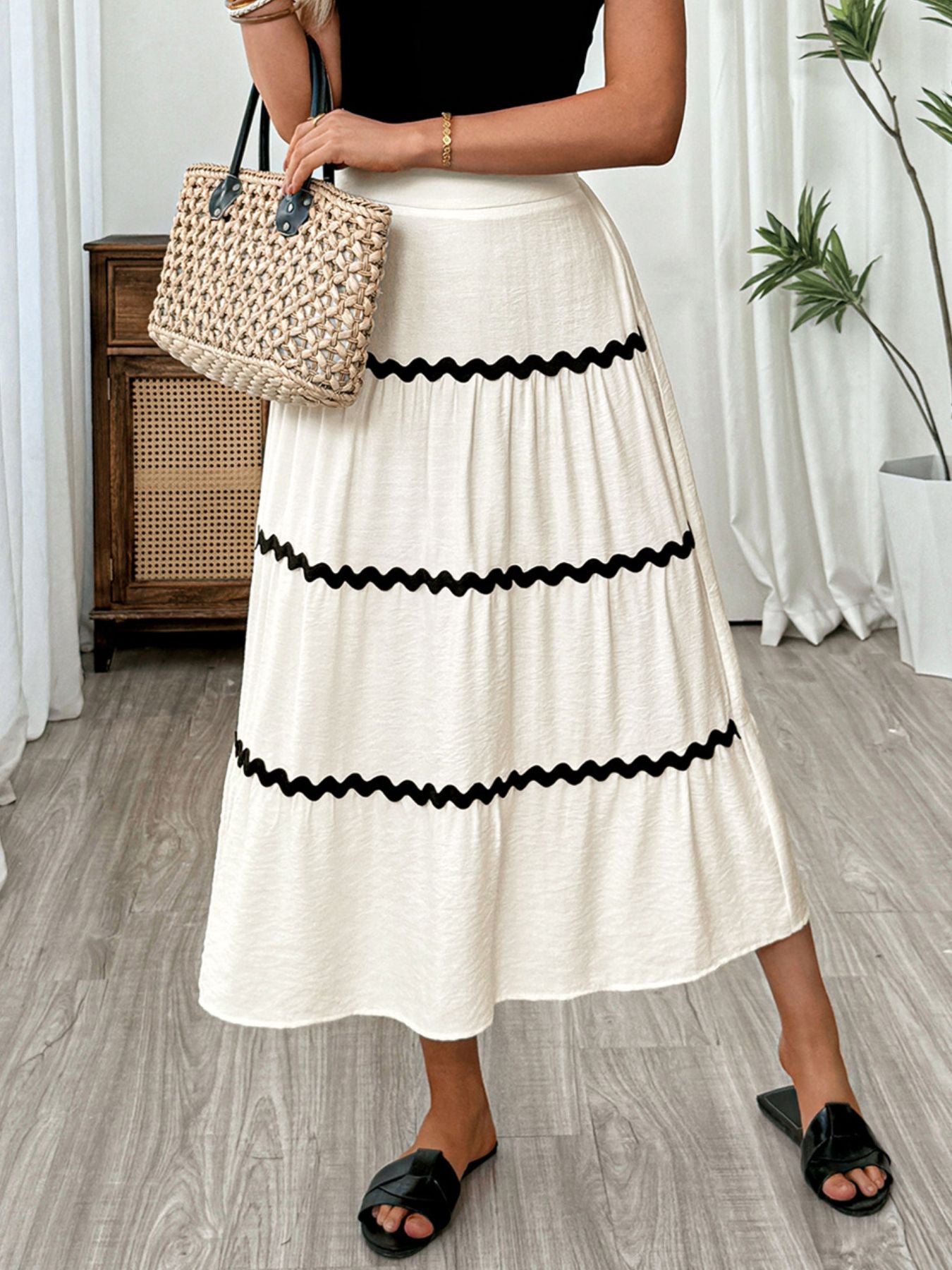 Trendsi Tiered Flowy Midi Skirt -