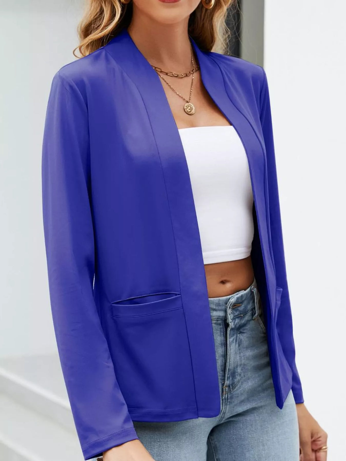 Mandarin neck long sleeve blazer, front view on model