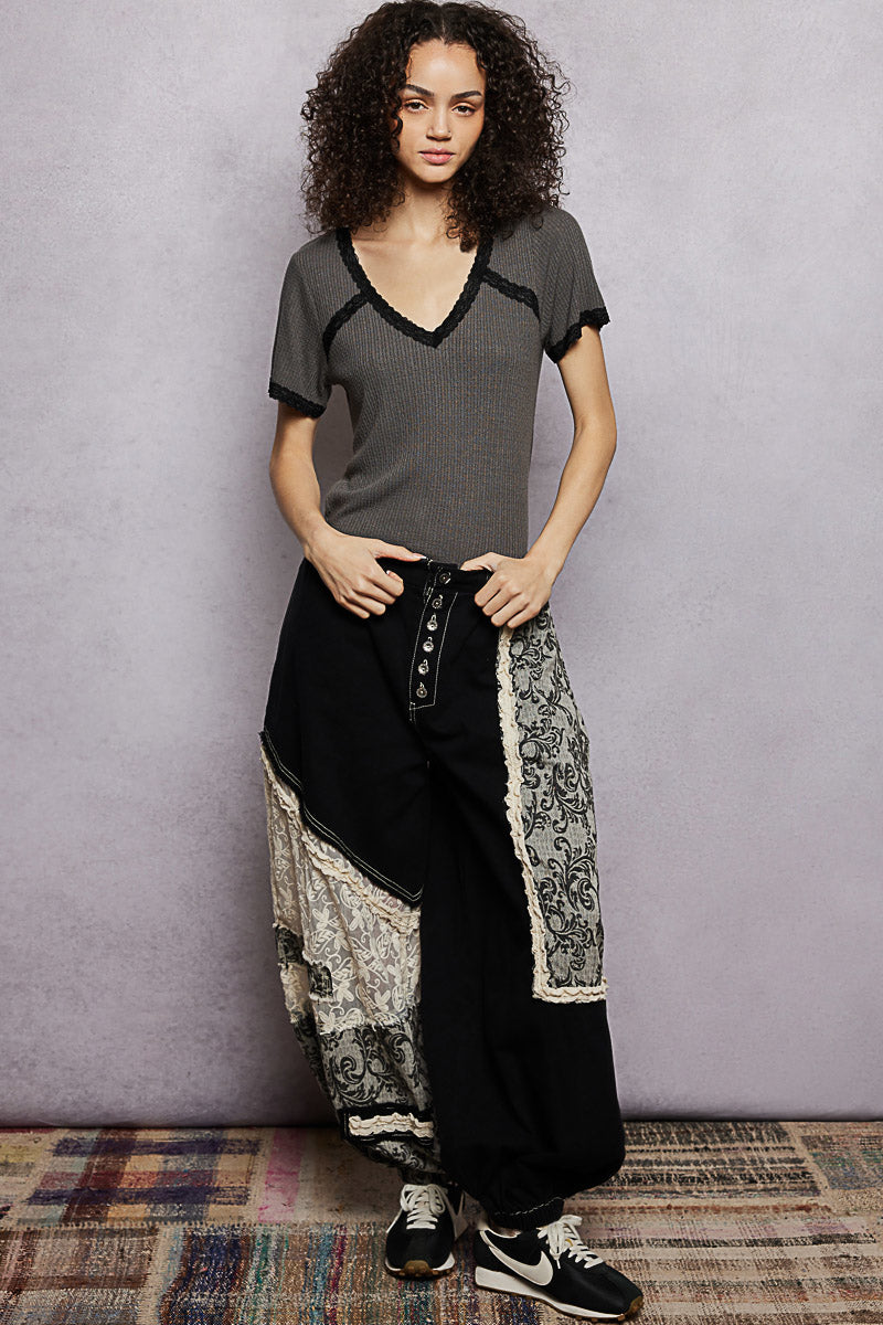 Women's Lace-Detail V-Neck Short Sleeve Textured Knit Top — product view 5