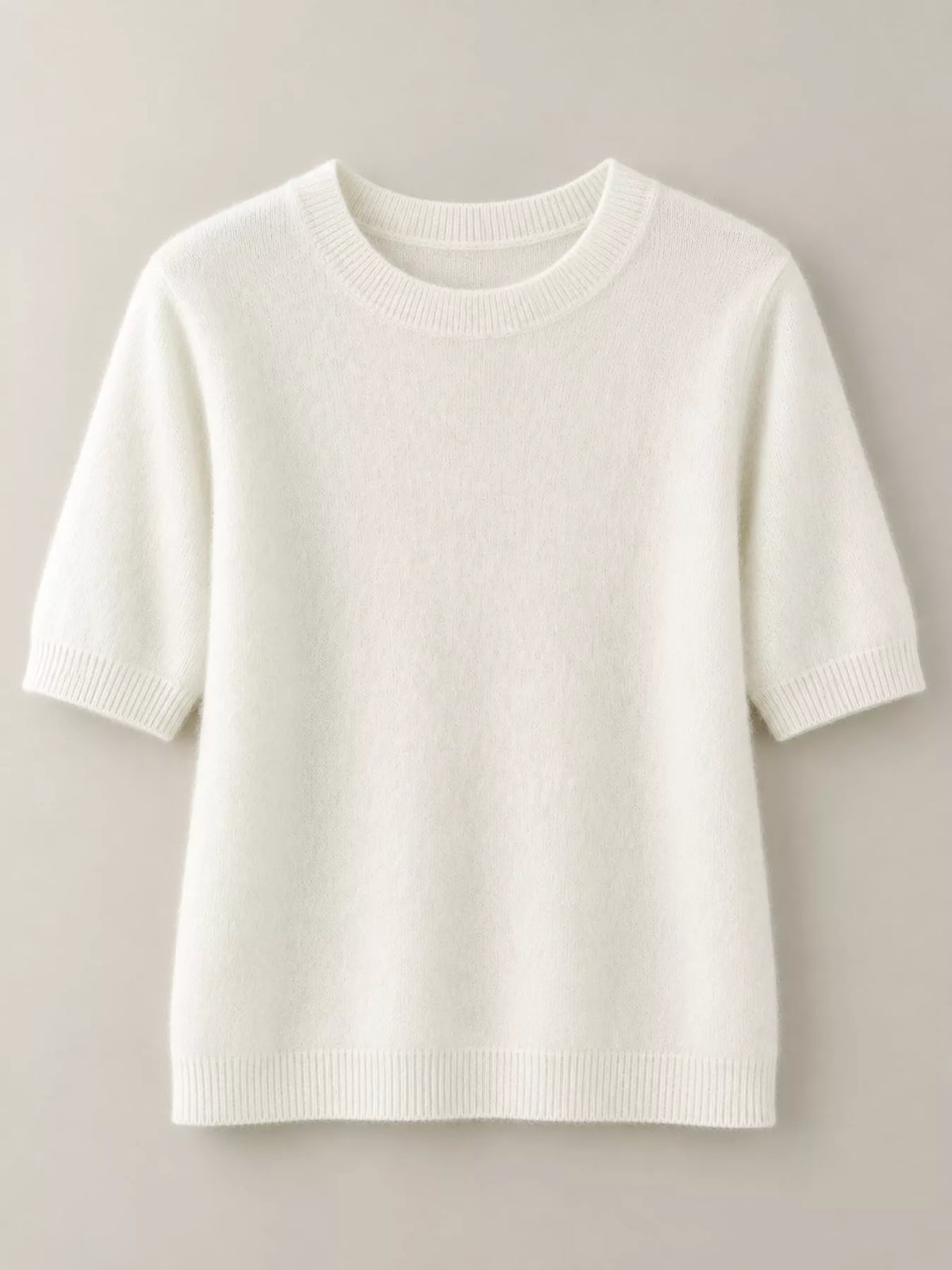 Ivory round neck short-sleeve sweater
