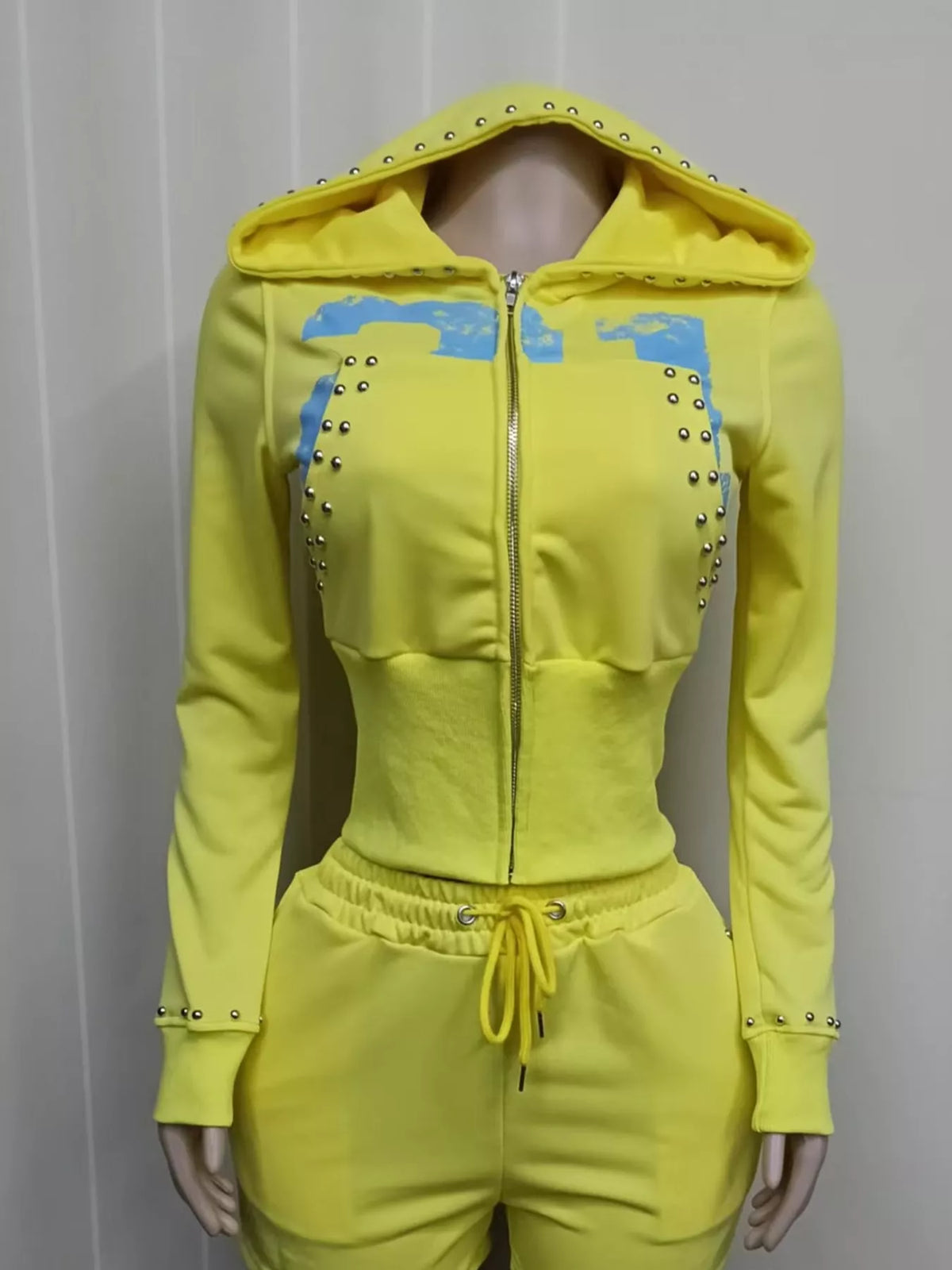 Studded hoodie and shorts set, yellow mannequin front