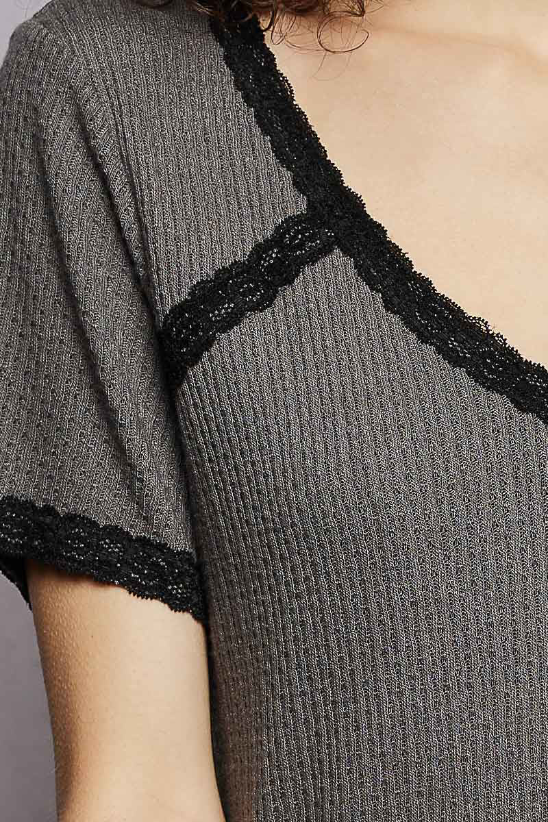 Women's Lace-Detail V-Neck Short Sleeve Textured Knit Top — product view 6