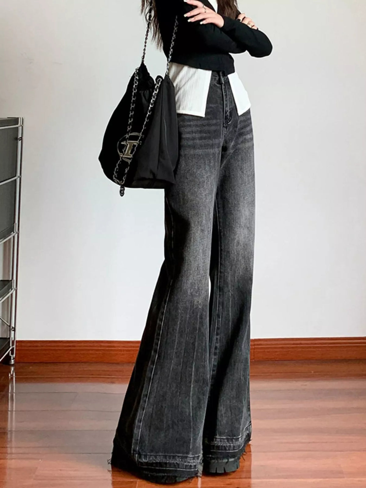 Flare-leg jeans