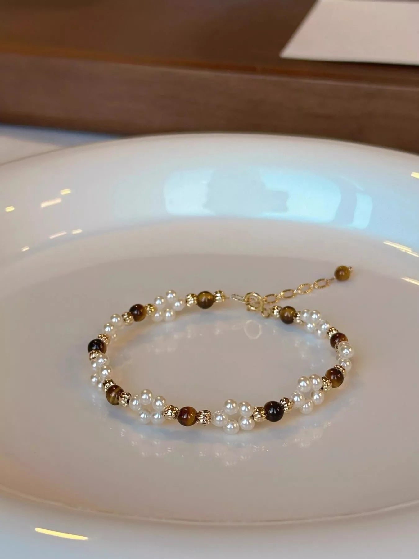Trendsi Pearl & Tiger Eye Stone Beaded Bracelet -