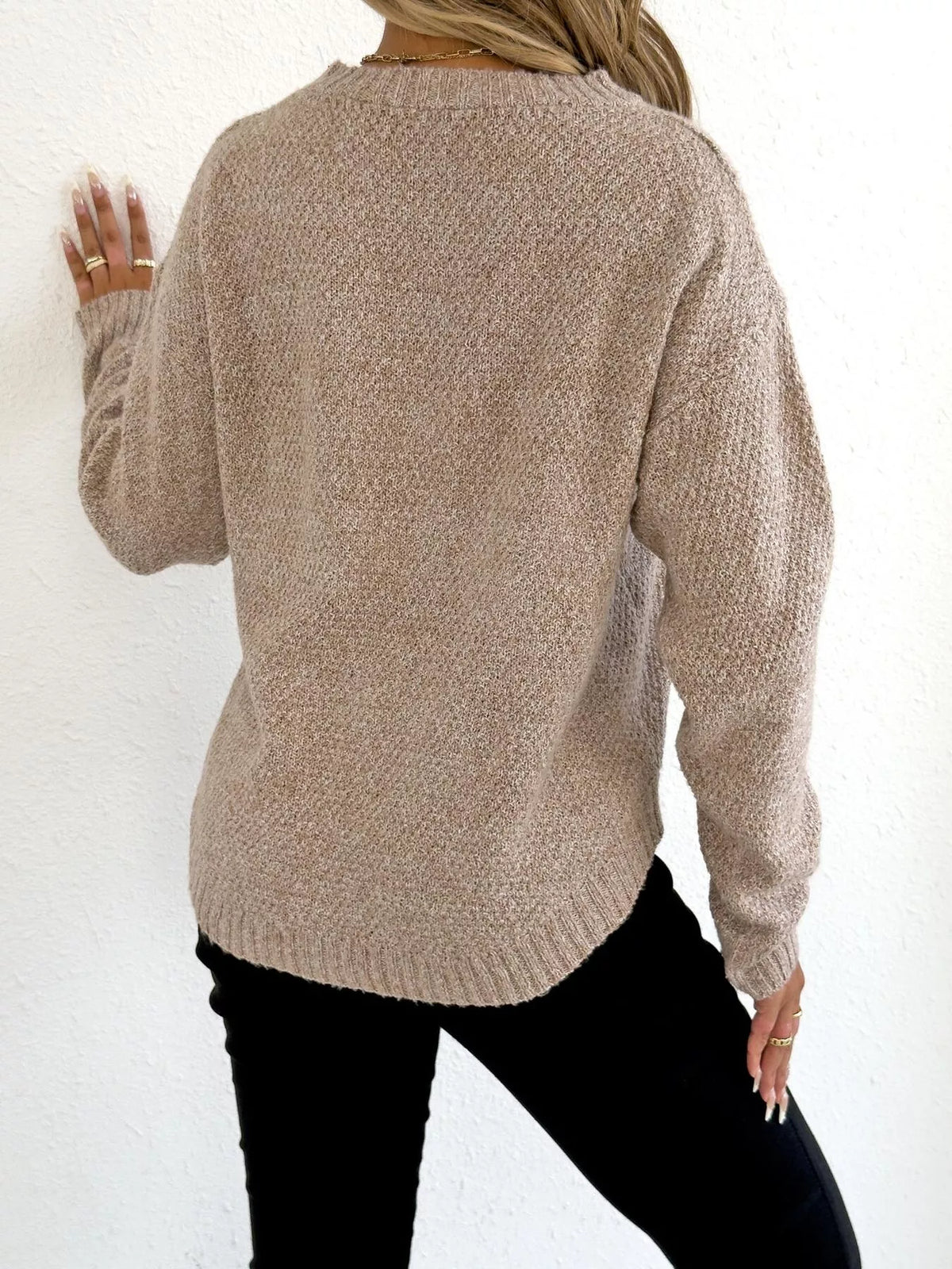 Lace bow embroidered round-neck sweater