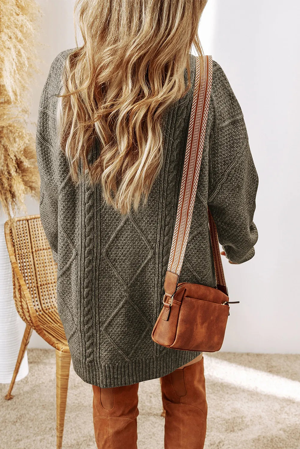 Women's sweater – product view 2