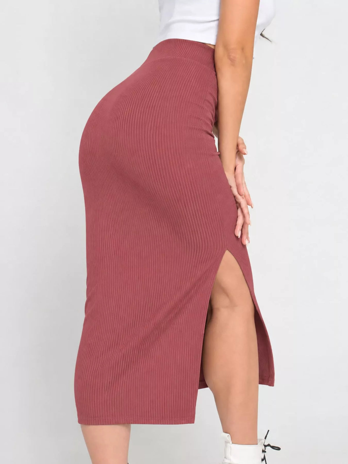 Pink side slit skirt — side view