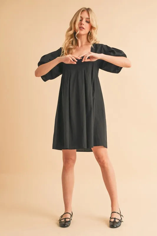 Women's apparel – product view 10