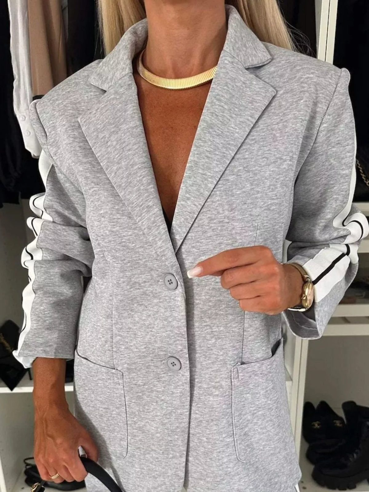 Set with Side Stripe Detail — garment construction details