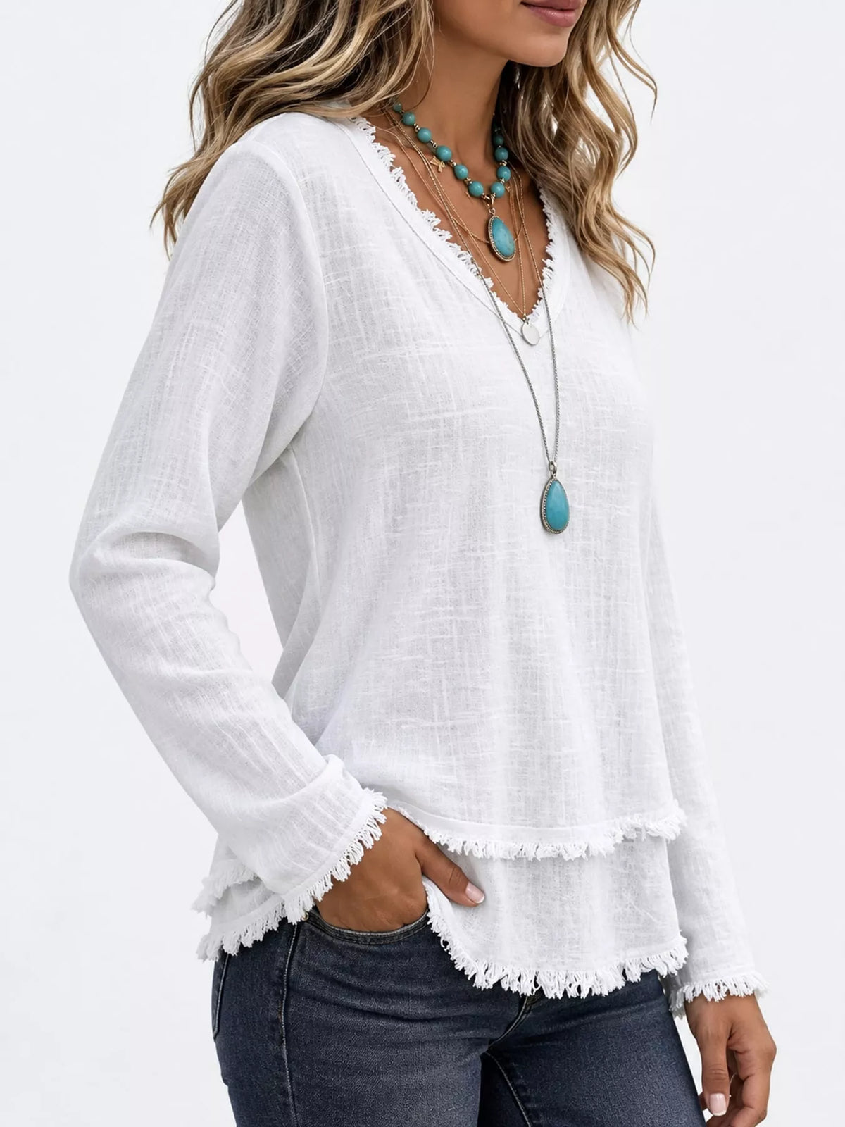 Frayed-hem blouse, white angled front