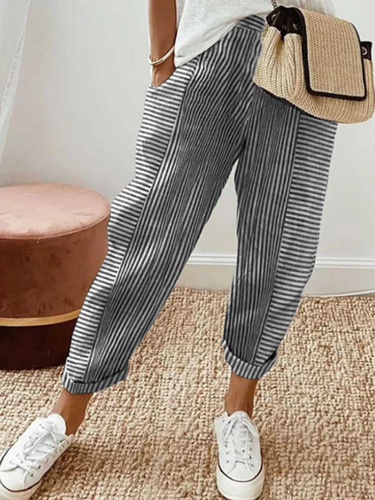 Women's pants – product view 3