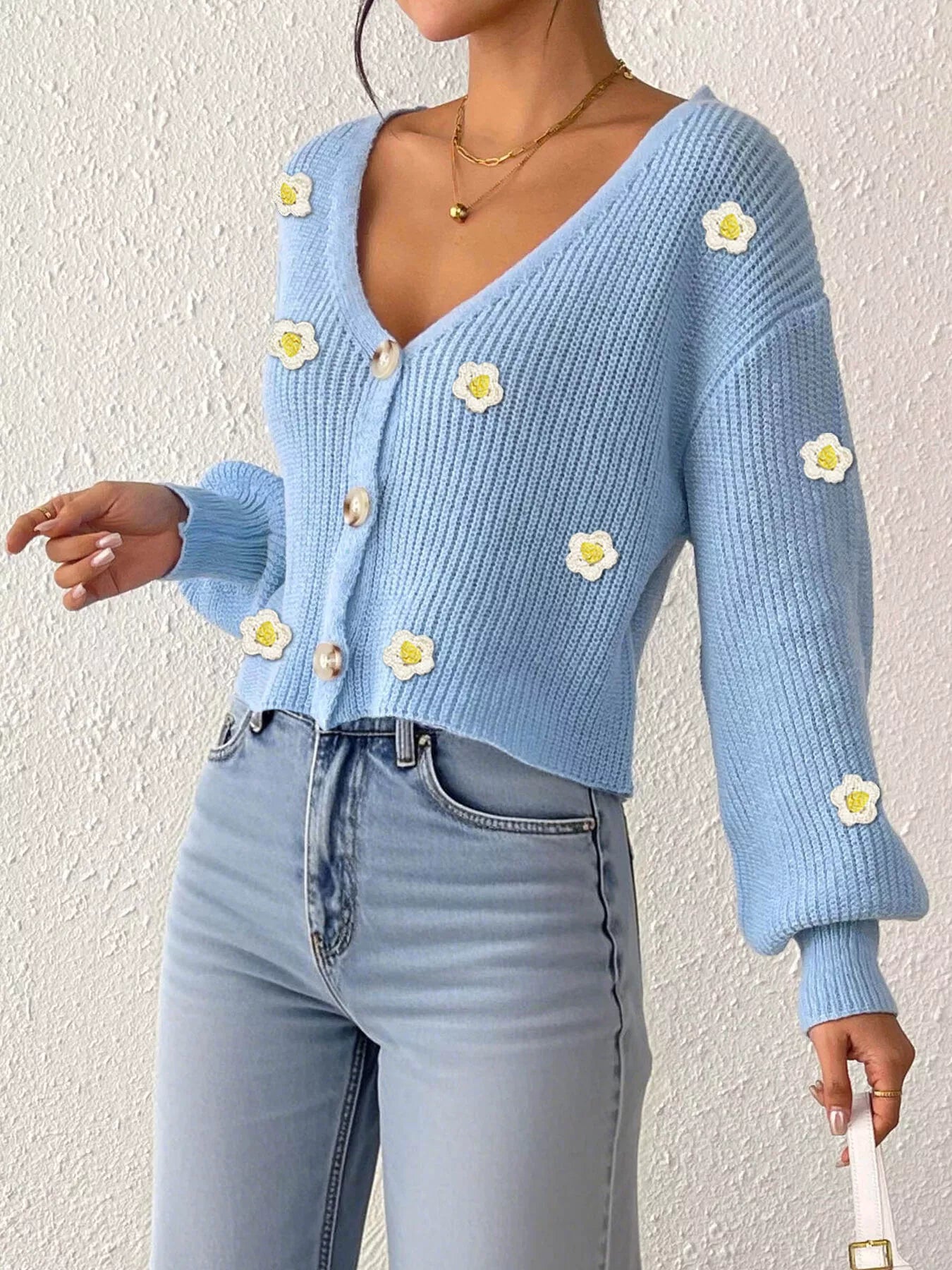 Floral V-neck button-down cropped cardigan