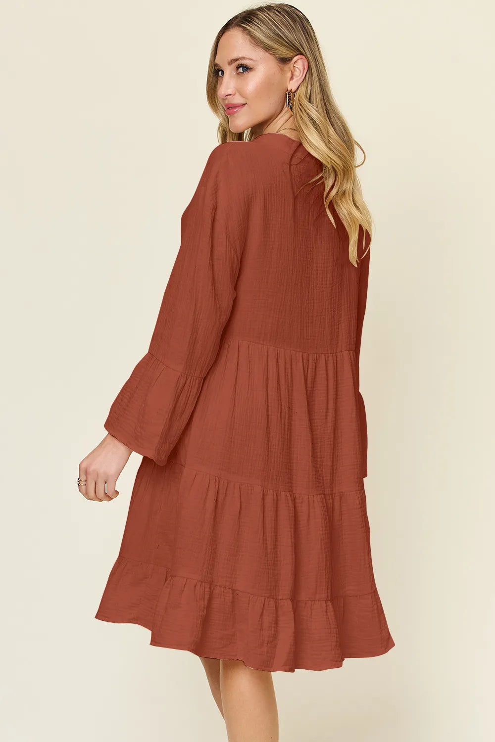 Women's apparel – product view 3