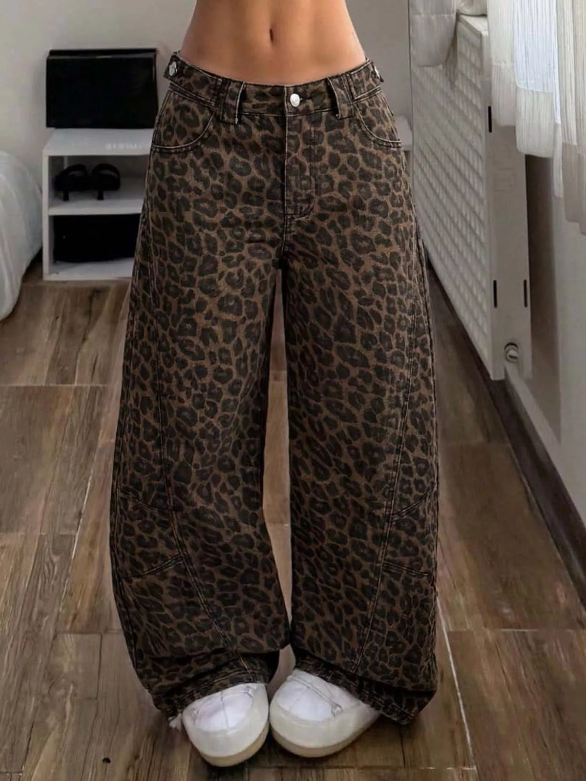 Women's High-Waisted Leopard Wide-Leg Jeans in Green, front view