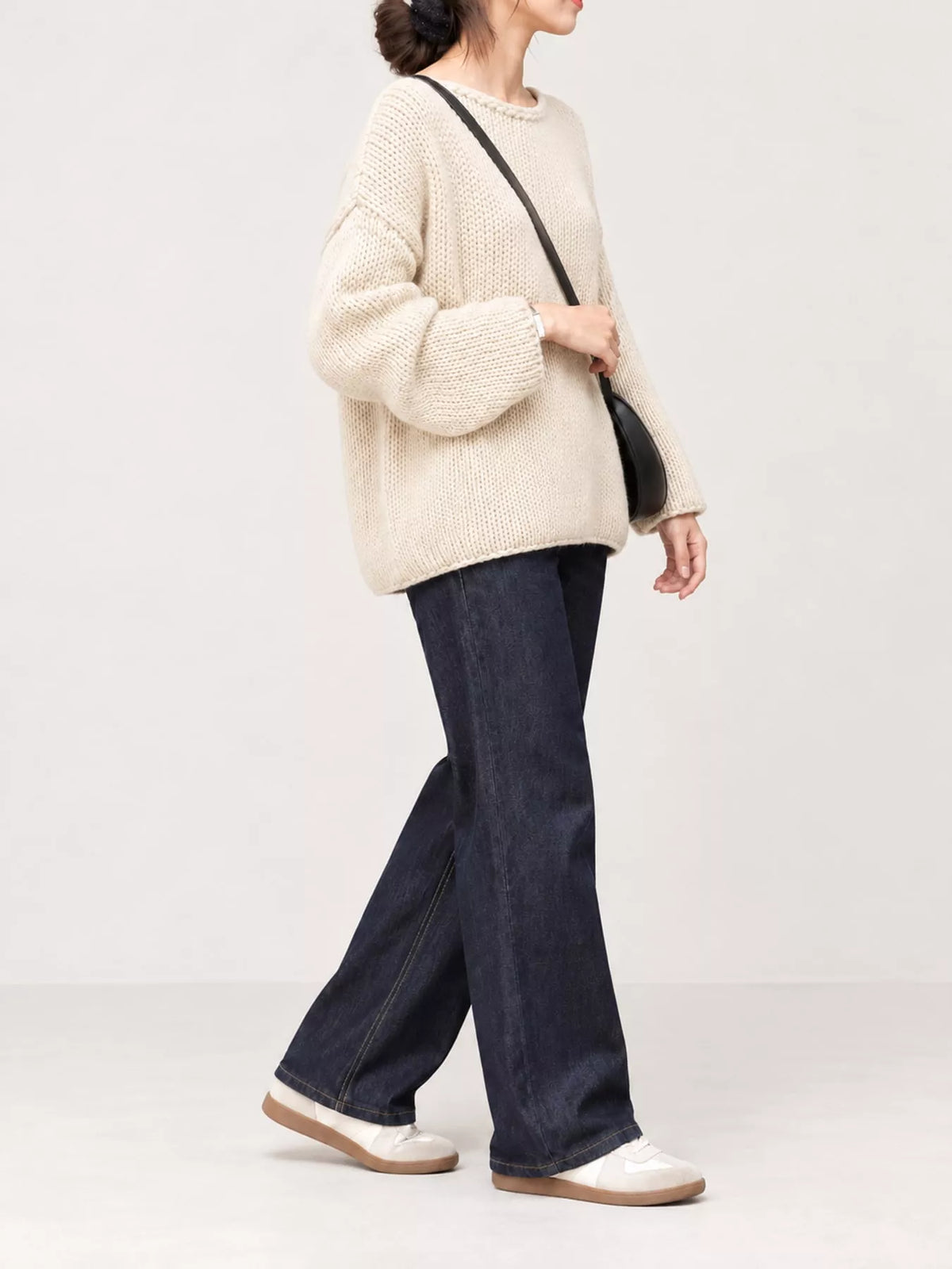 Long-sleeve sweater
