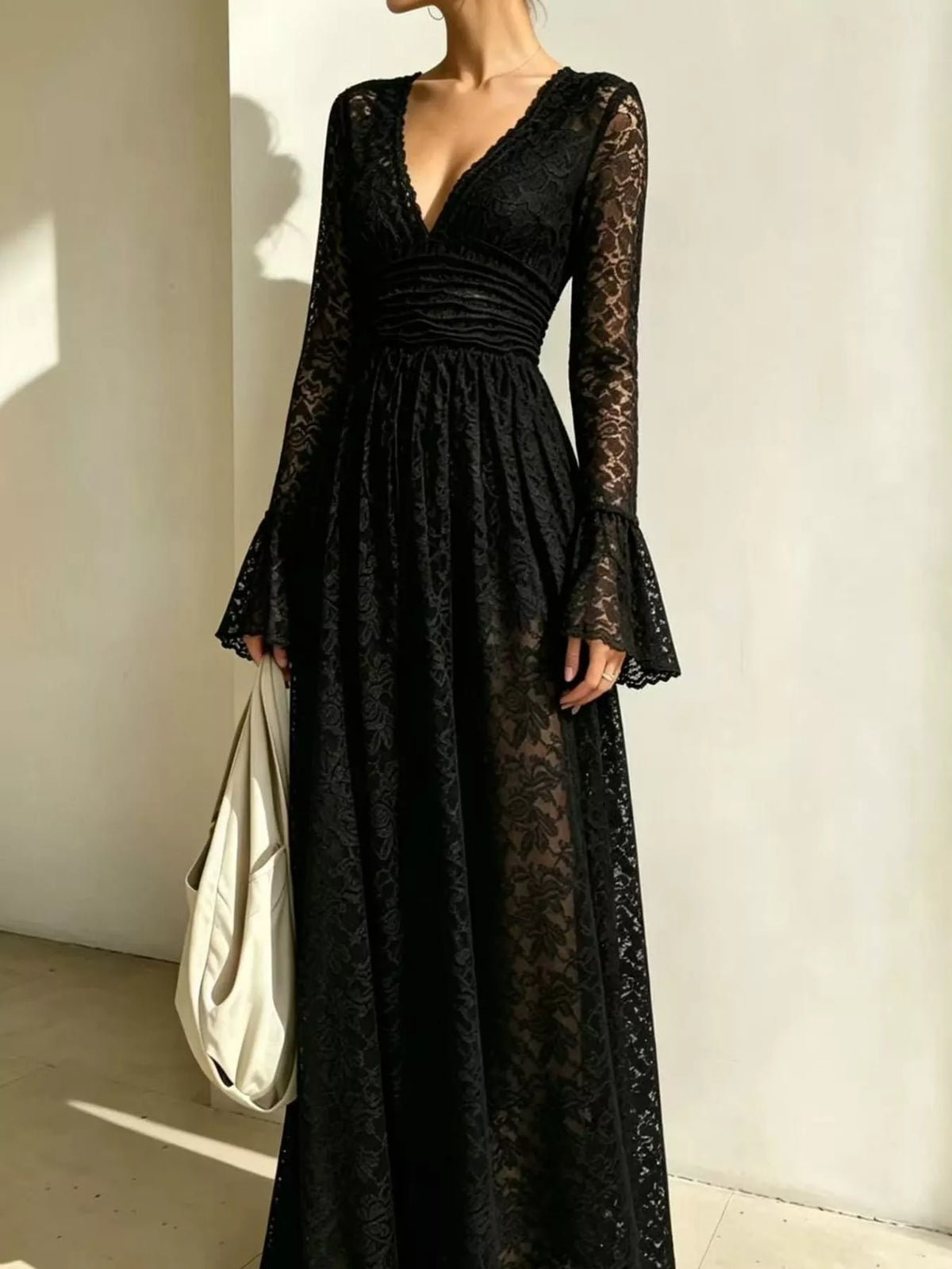 Lace maxi dress, black front