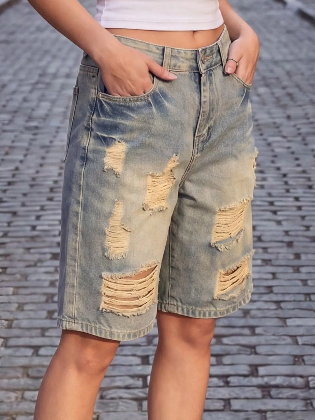 Distressed Loose Fit Denim Shorts, detail view in vintage blue