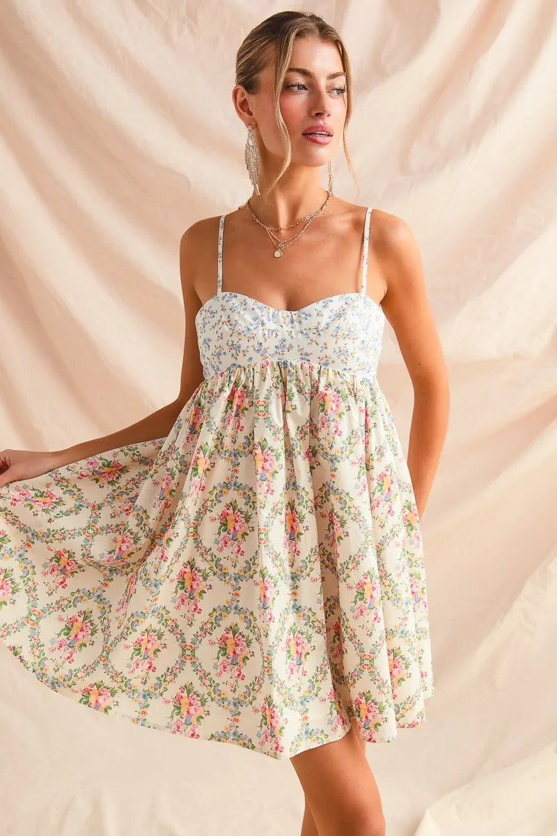 Women's apparel – product view 8