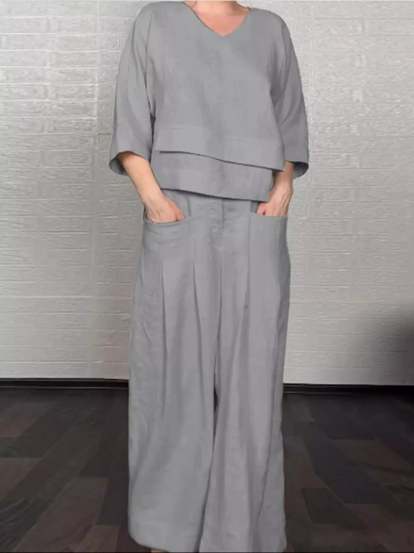 Women's clothing set – product view 9