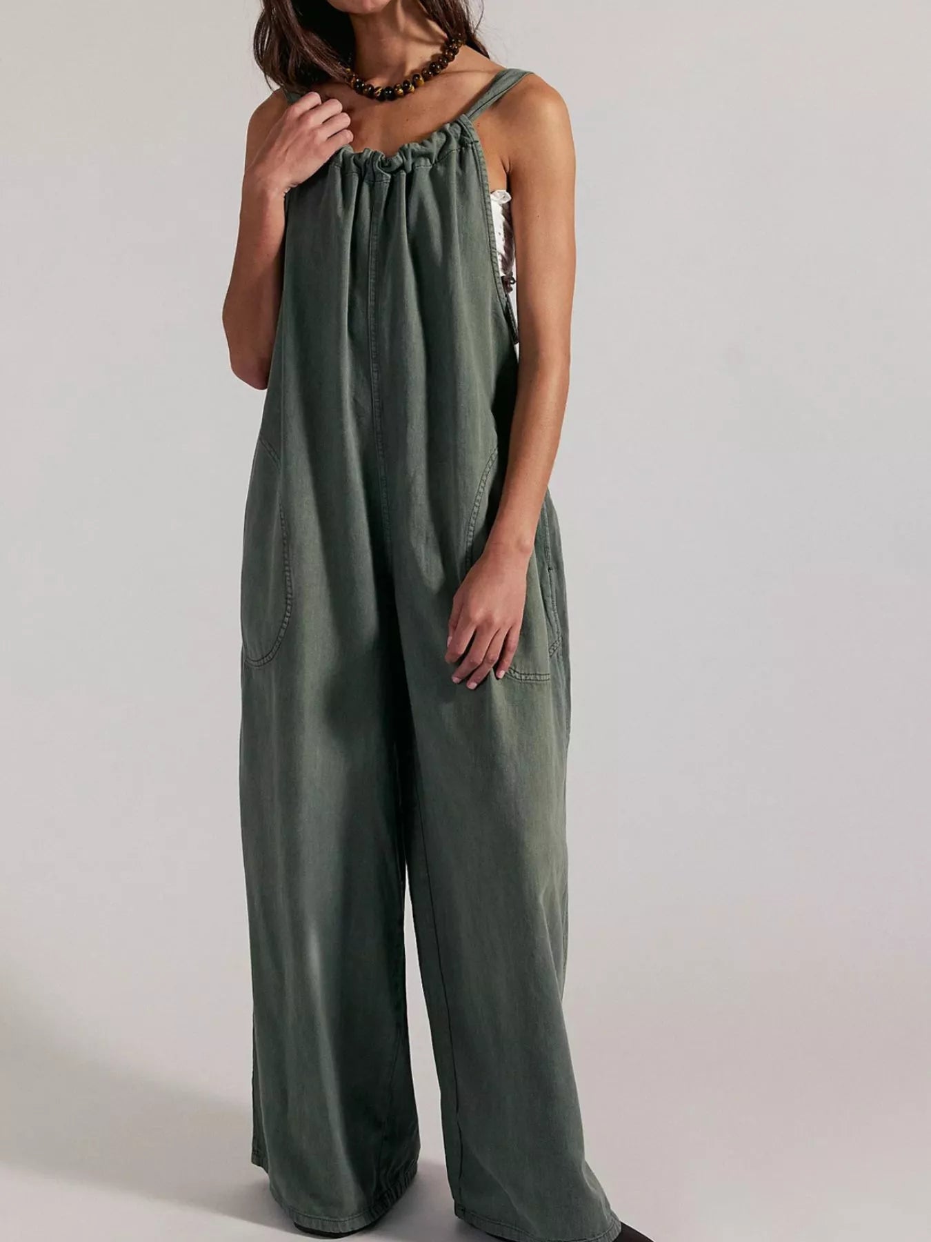 Trendsi Sleeveless Wide-Leg Jumpsuit -