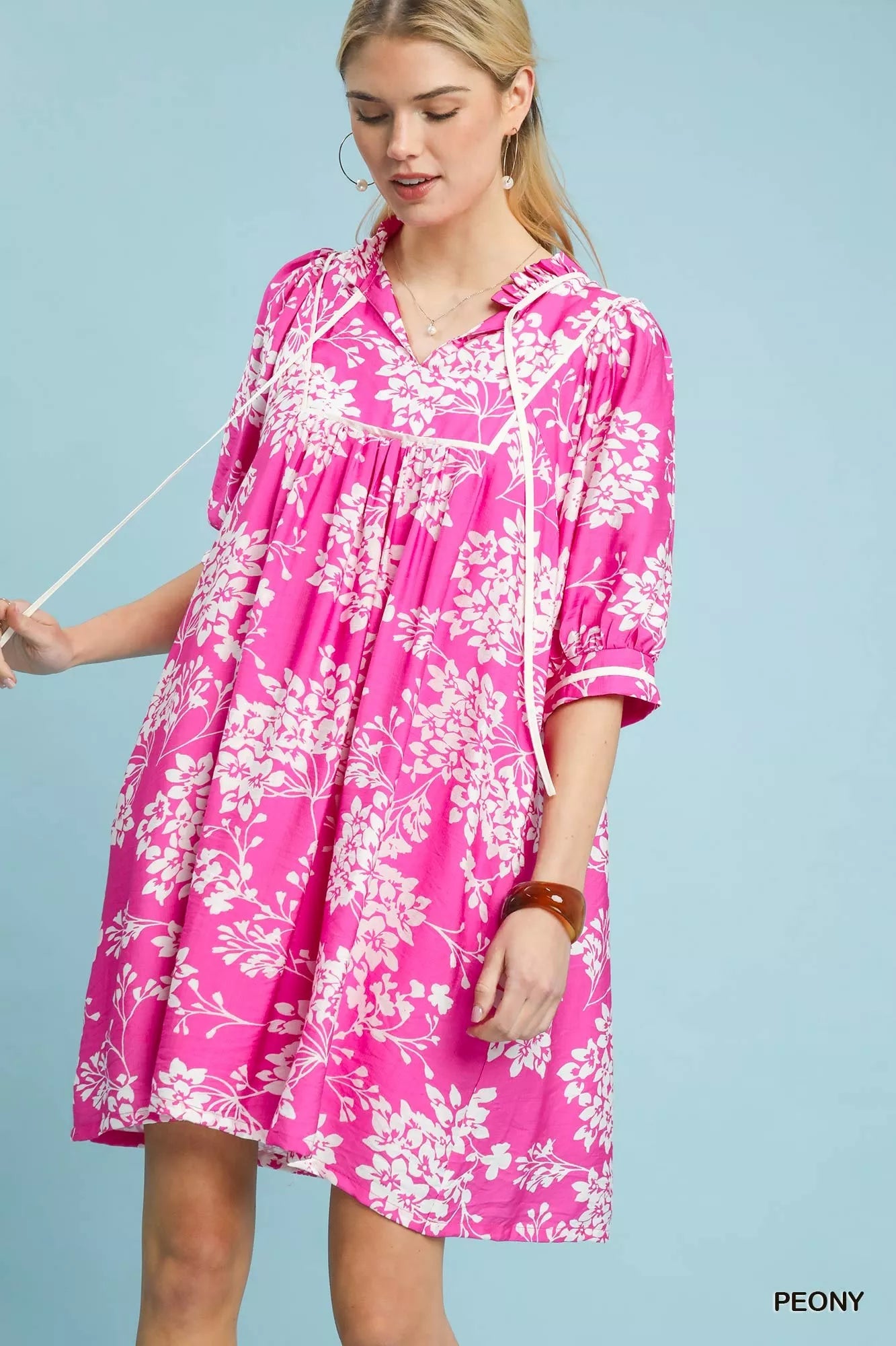 Women's apparel – product view 1
