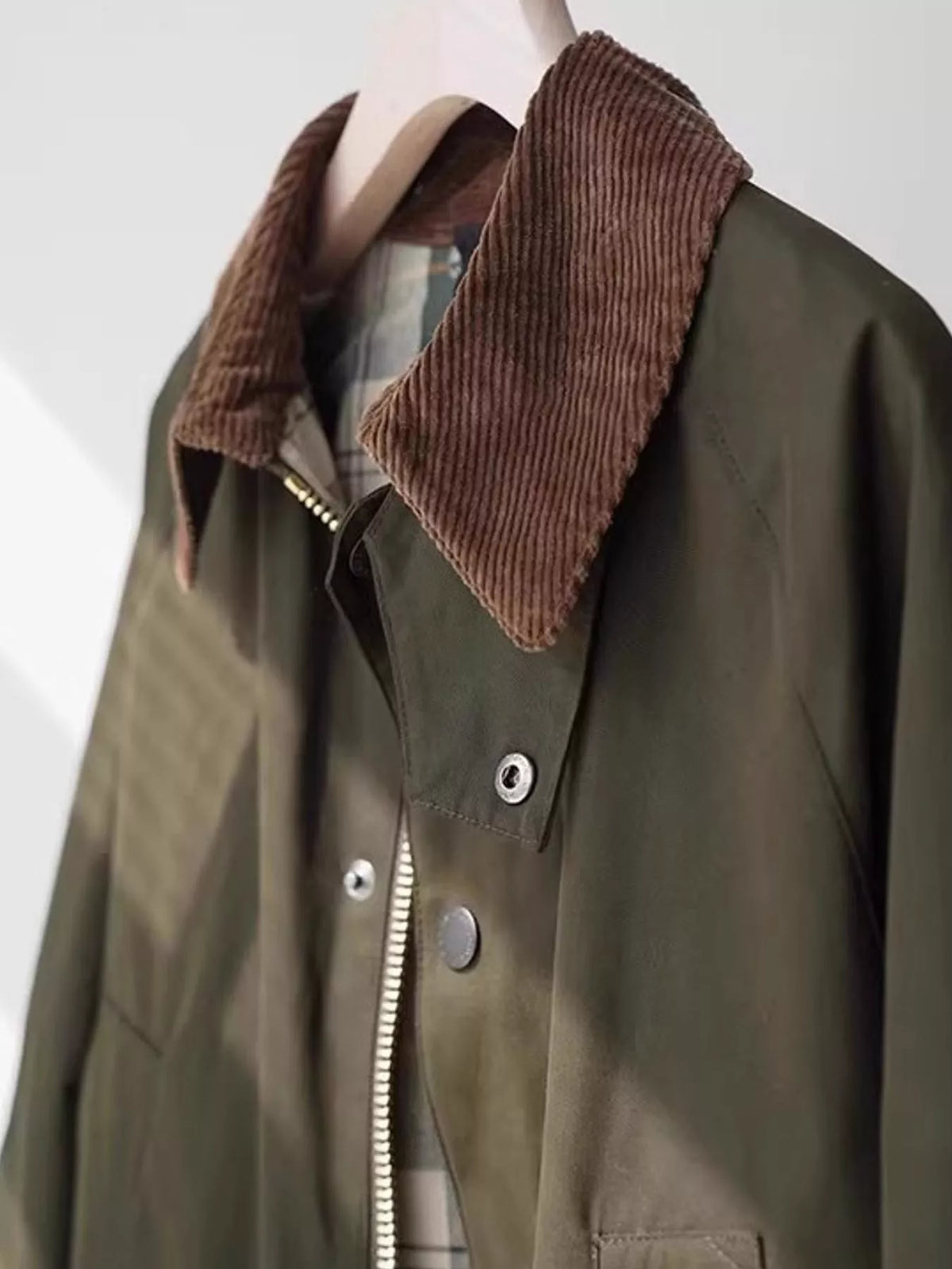 Corduroy Collar Zip-Up Jacket — garment construction details