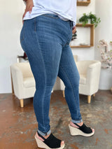 Trendsi Judy Blue Full Size Cuffed Hem Skinny Jeans -