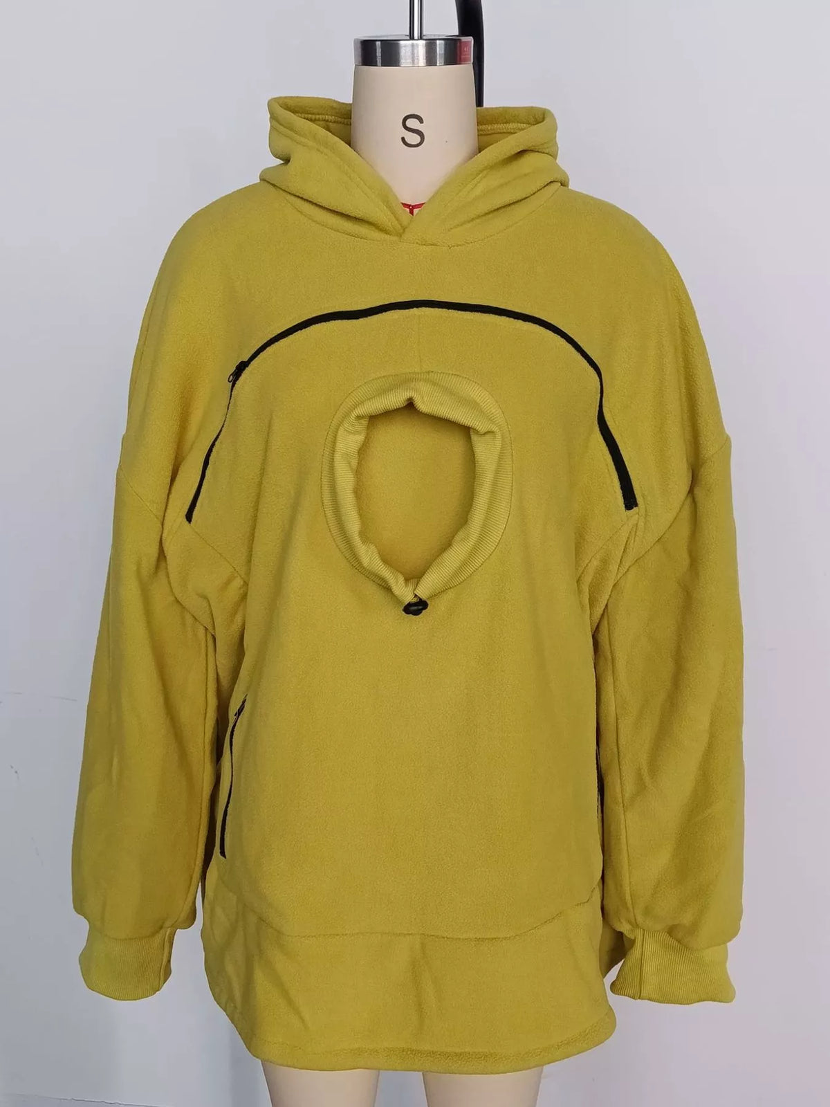 Pet-pouch hoodie, yellow mannequin front