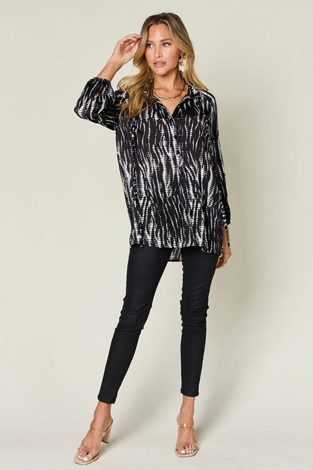 Women's apparel – product view 20