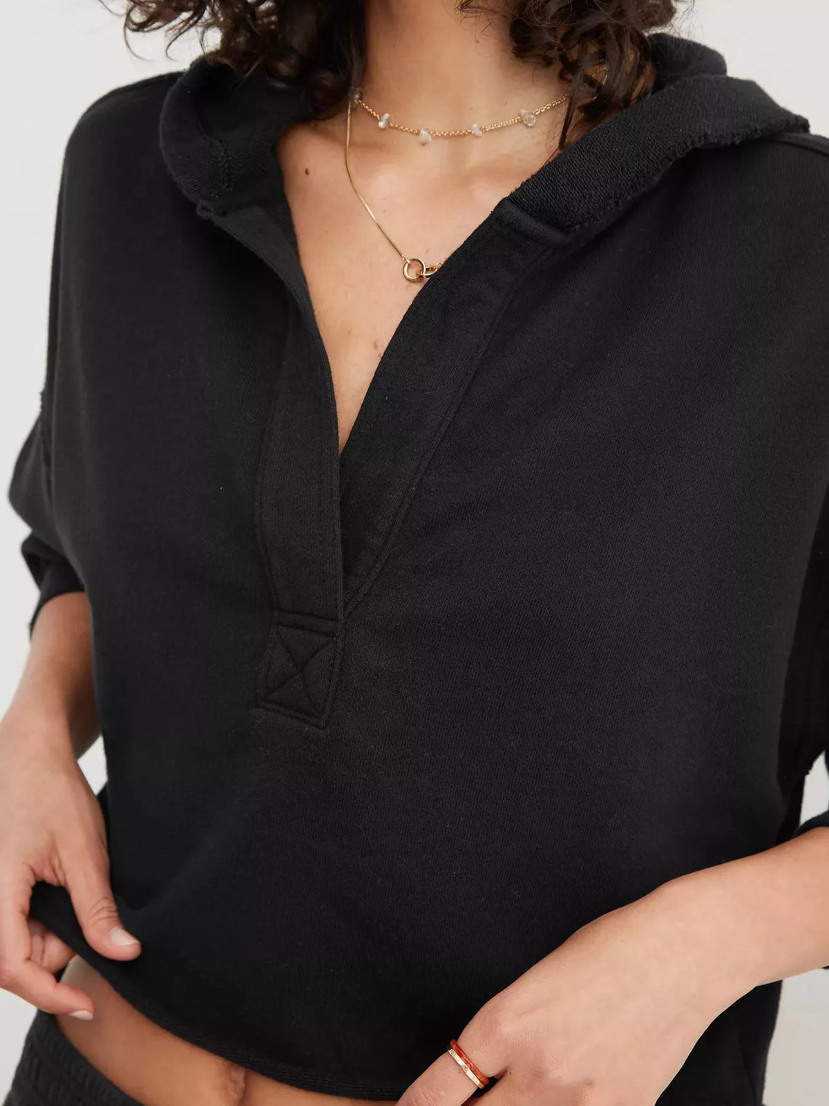 Black dropped shoulder cropped hoodie