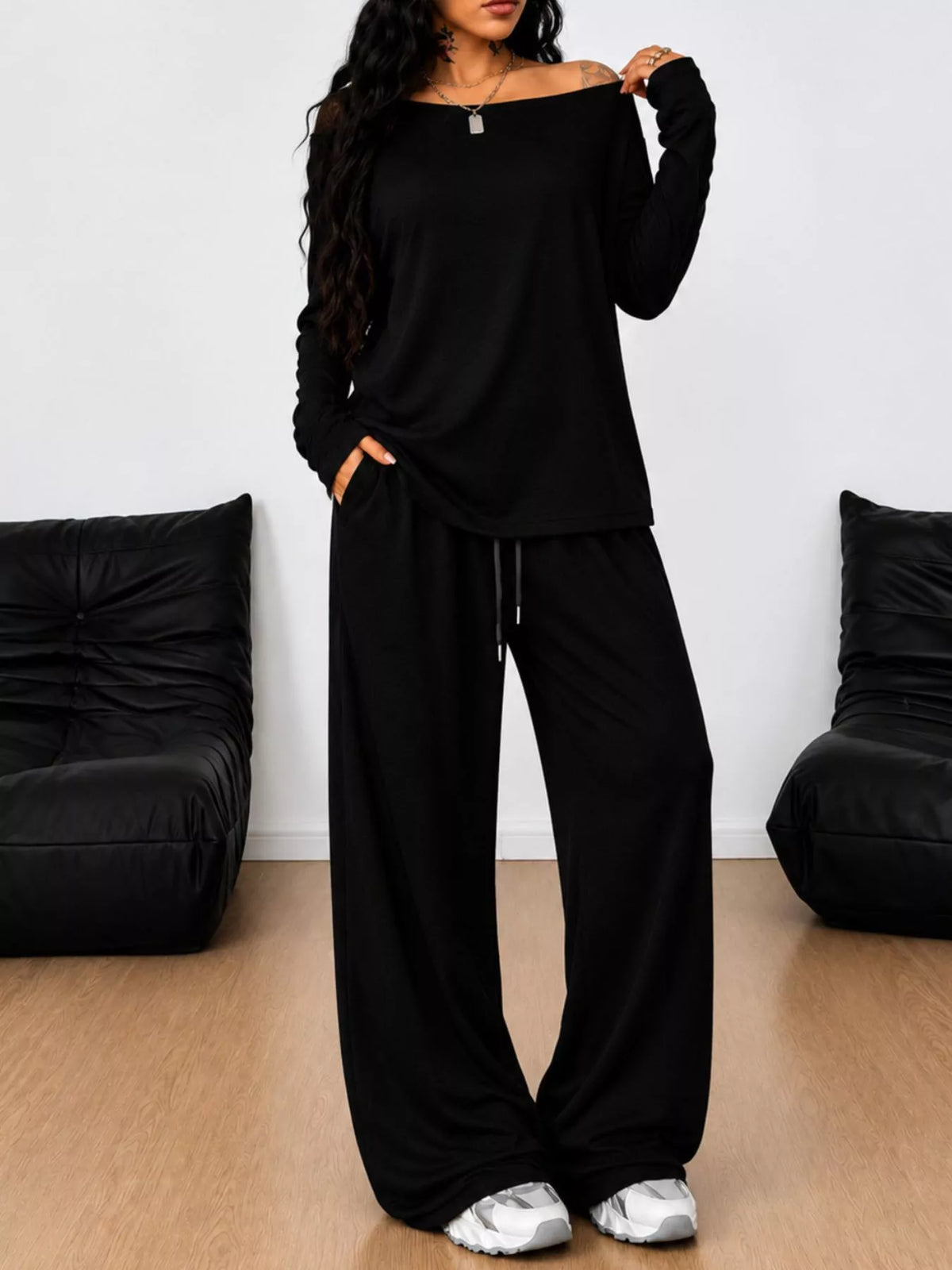 Women's clothing set – product view 15