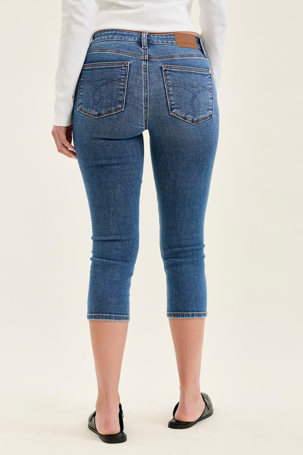 Women's jeans – product view 4