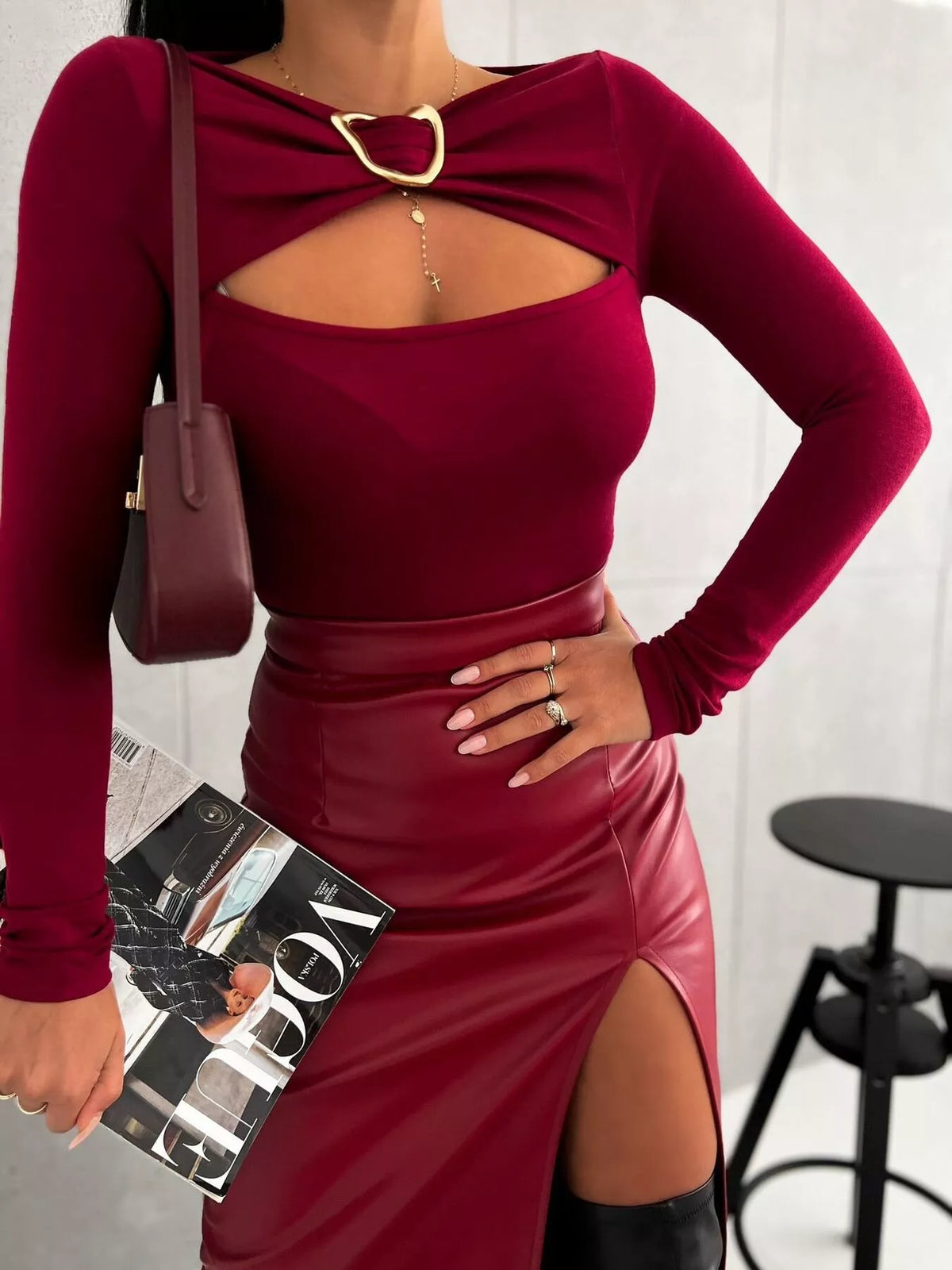 Red cutout detail long-sleeve t-shirt