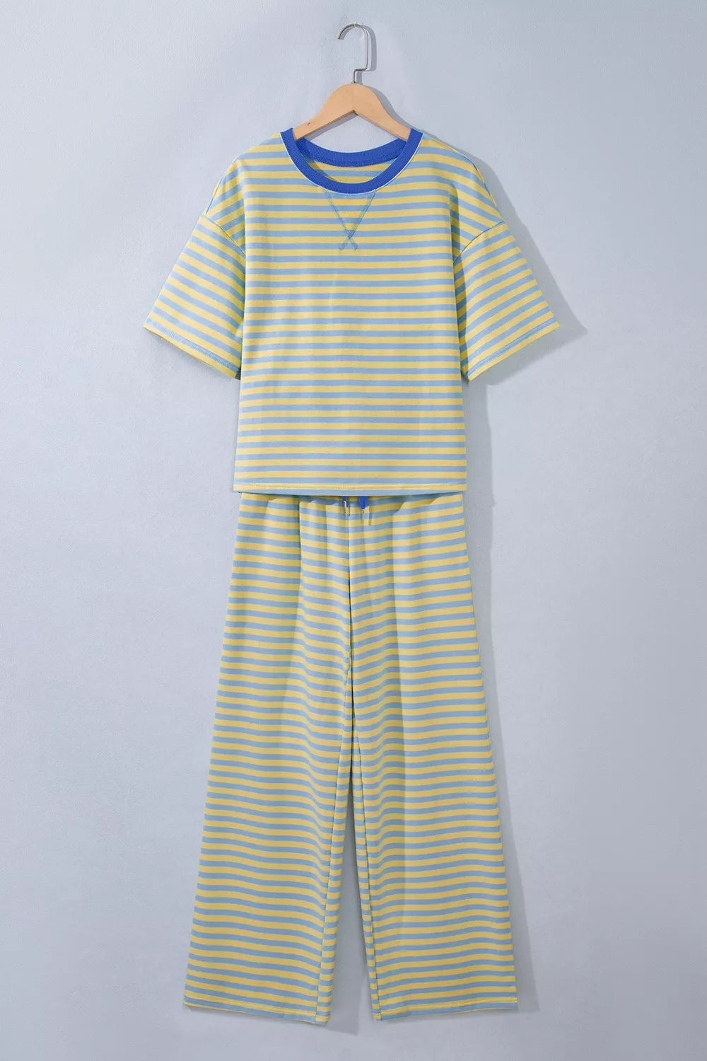 Trendsi Stripe Colorblock Trim Crew Neck Loose Tee Drawstring Elastic Waist 2pcs Pant Set -