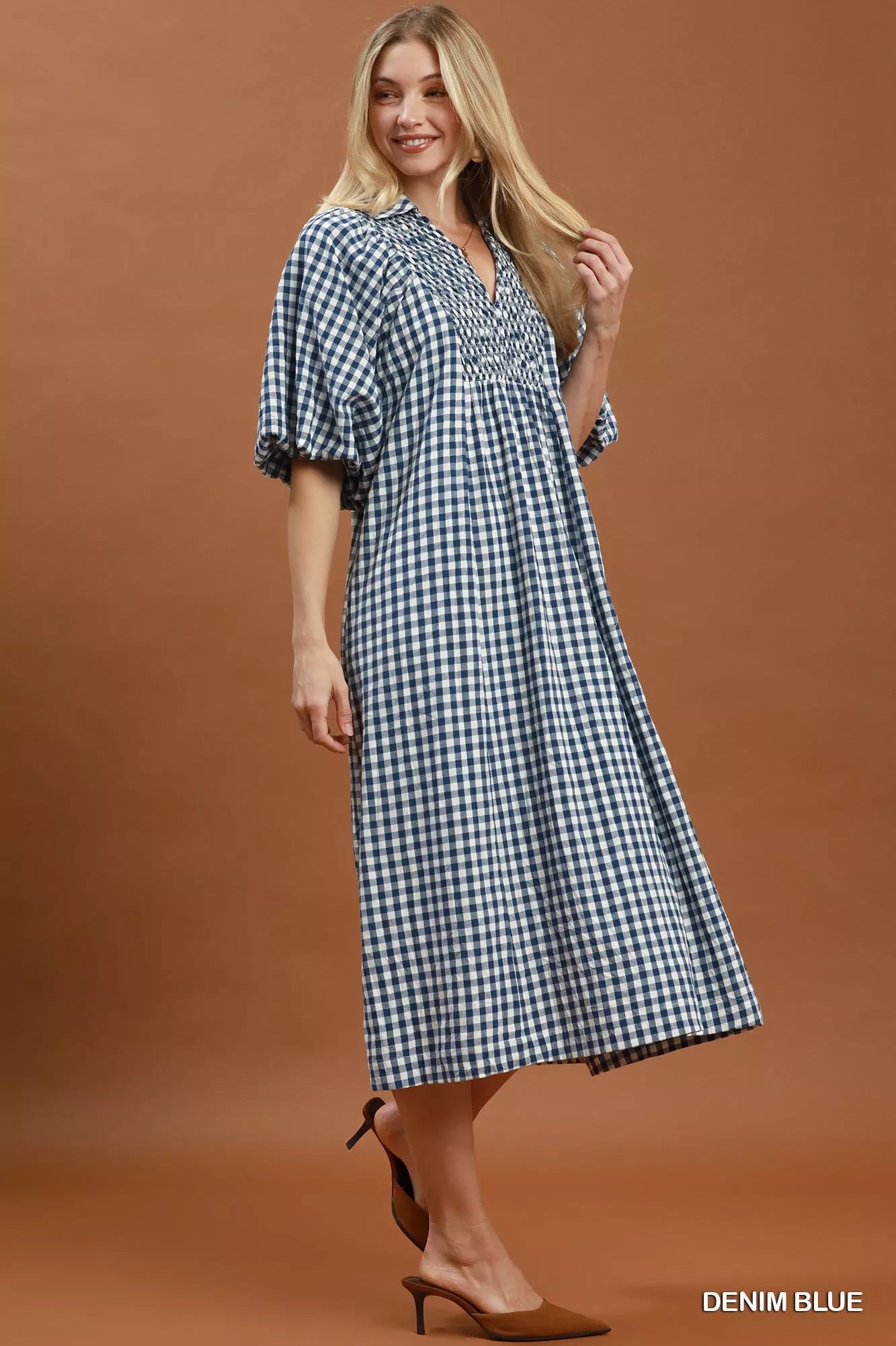 Women's apparel – product view 2