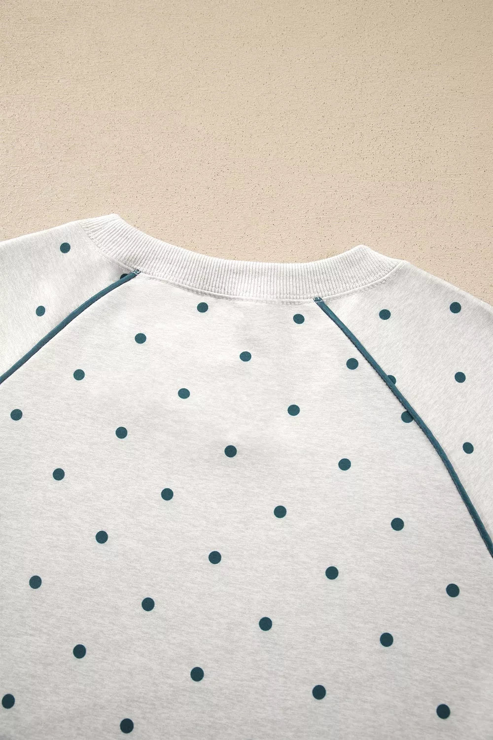 Trendsi Polka Dot Print Piping Trim 3/4 Sleeve Relaxed Top -