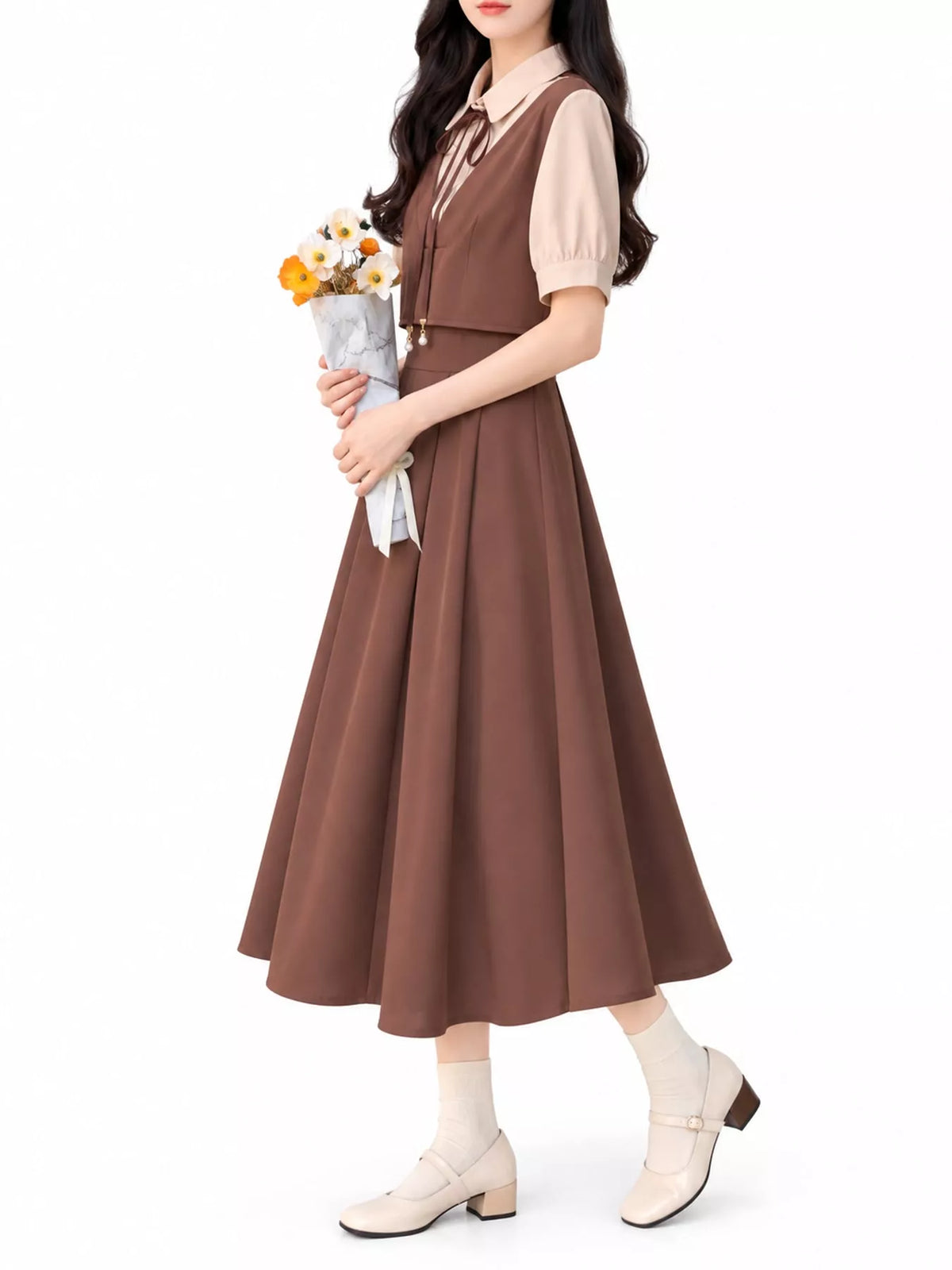 Women's Contrast Short Sleeve Pleated Midi Dress in brown — side view