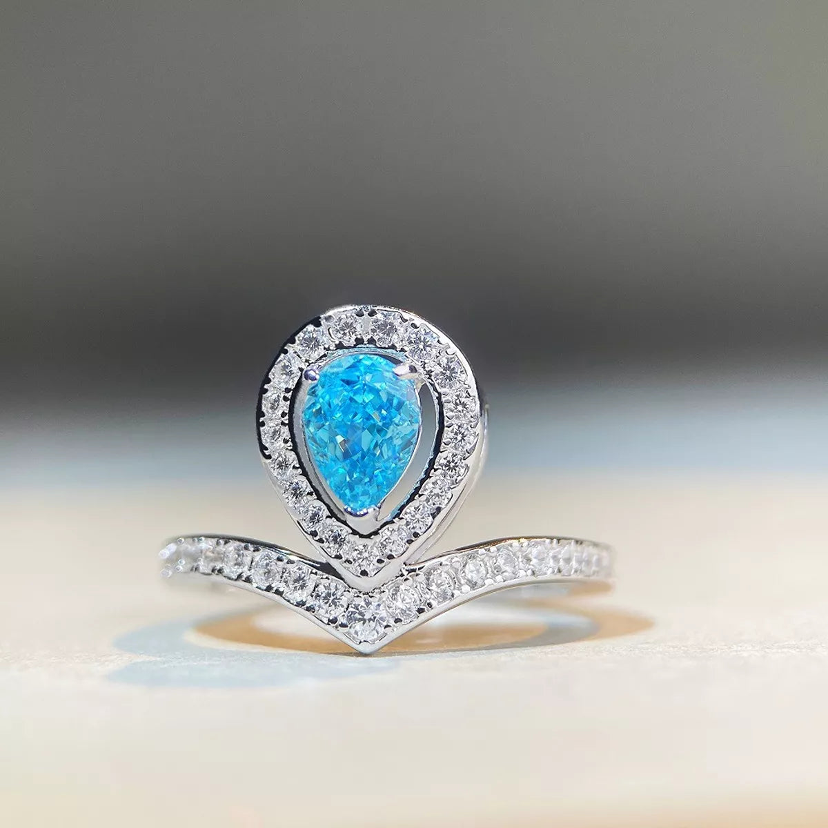 Trendsi 925 Sterling Silver Zircon Teardrop Ring -